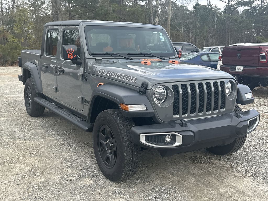 2023 Jeep Gladiator Sport's photo