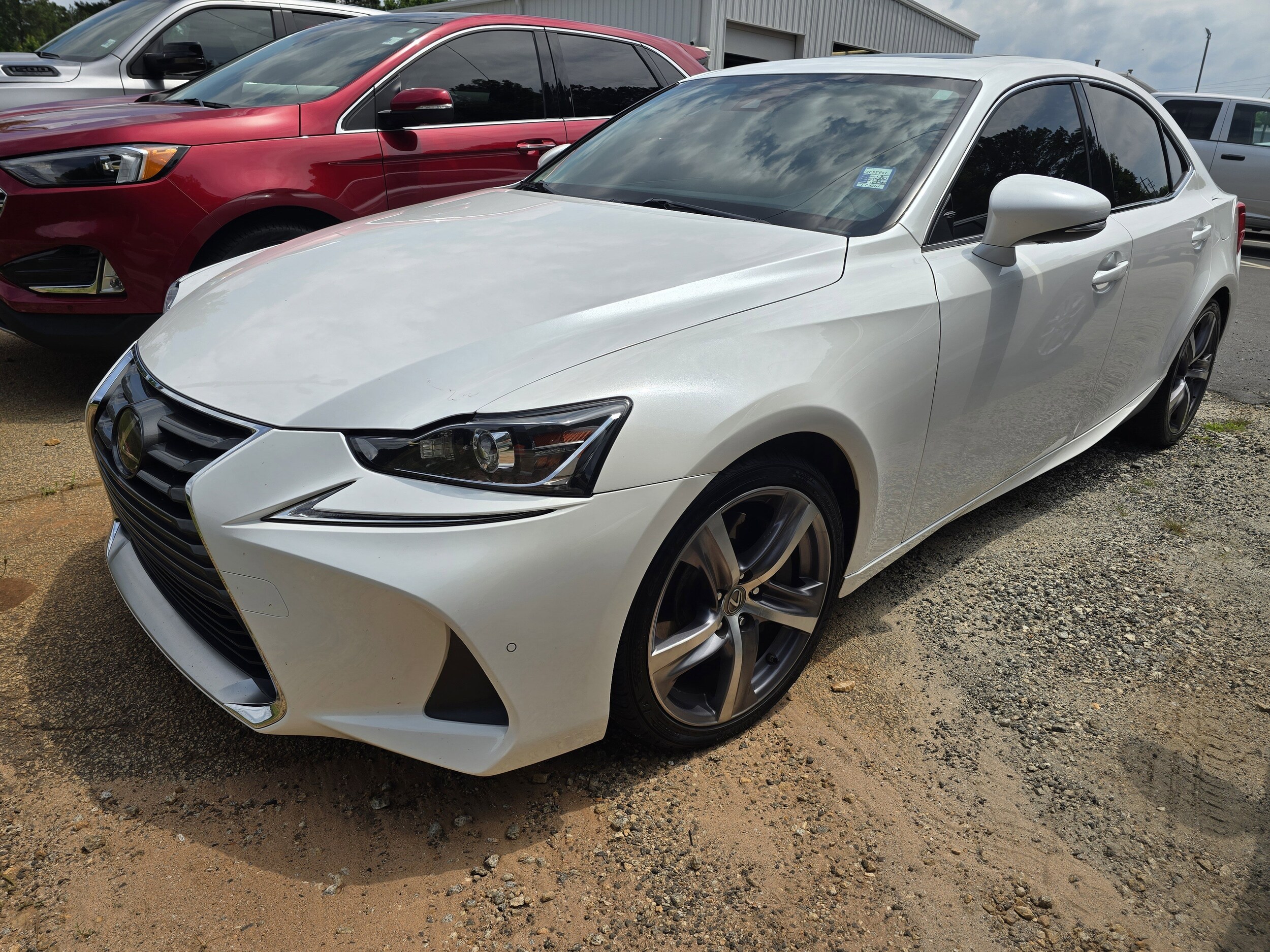 2018 Lexus IS 300 photo 2