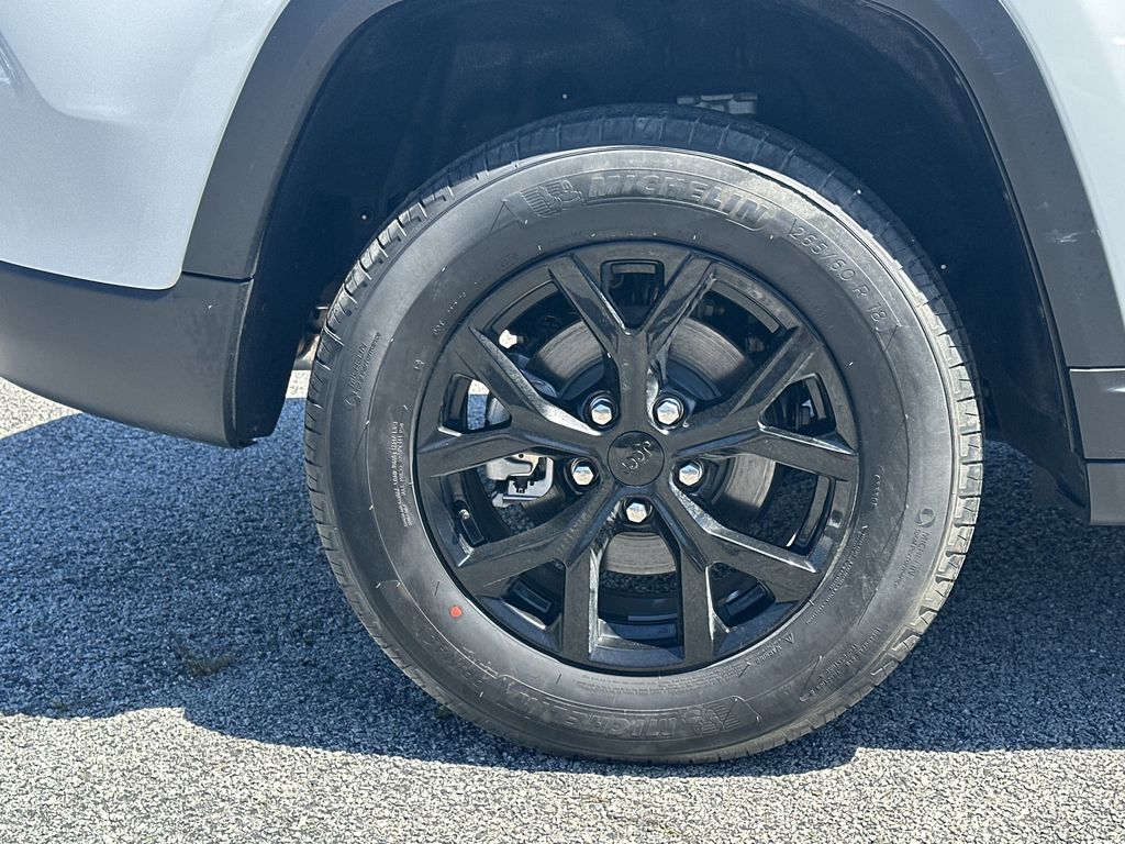 2025 Jeep Grand Cherokee Altitude - Photo 18