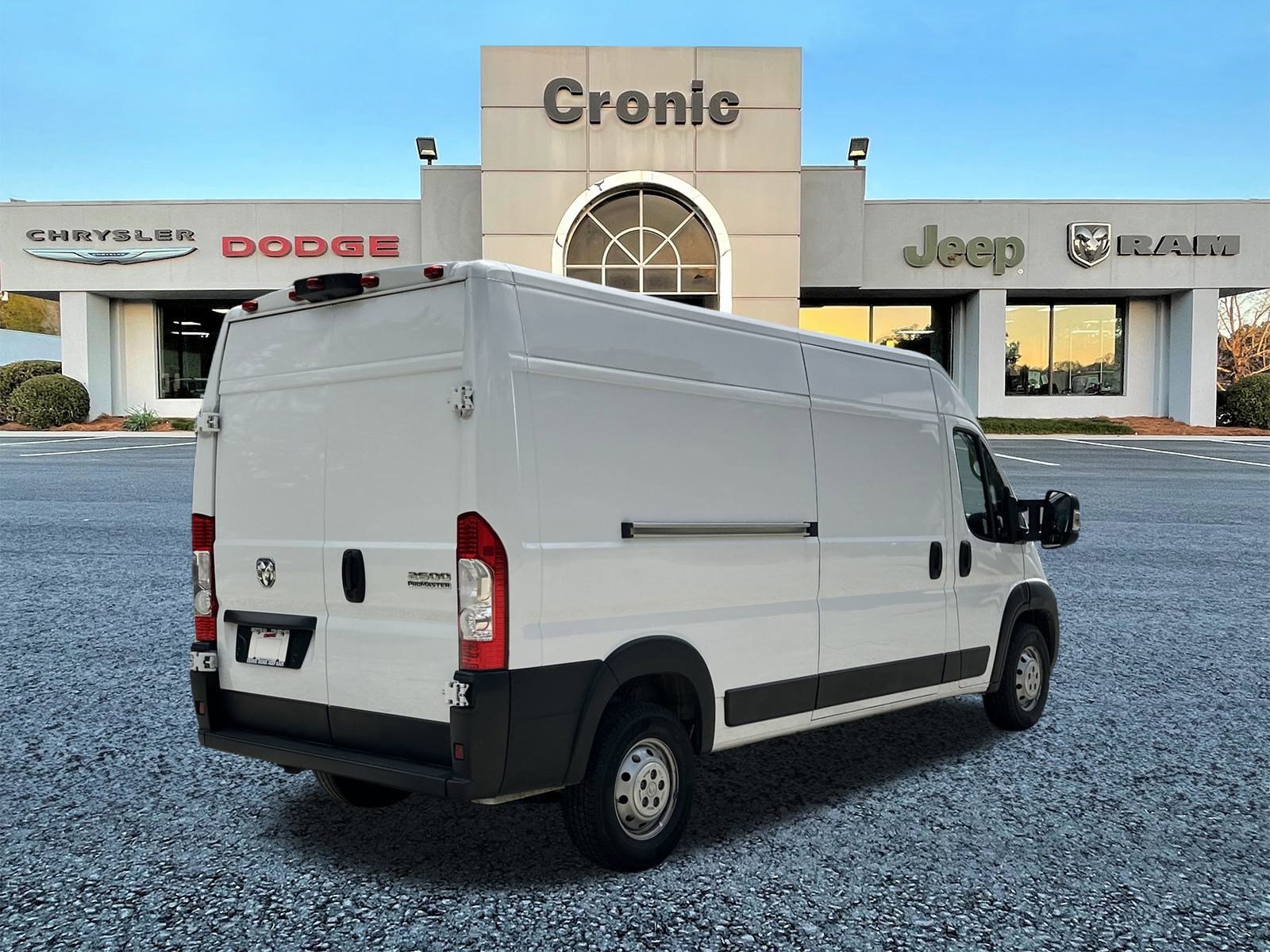 2023 Ram ProMaster 2500 Cargo Van photo 3