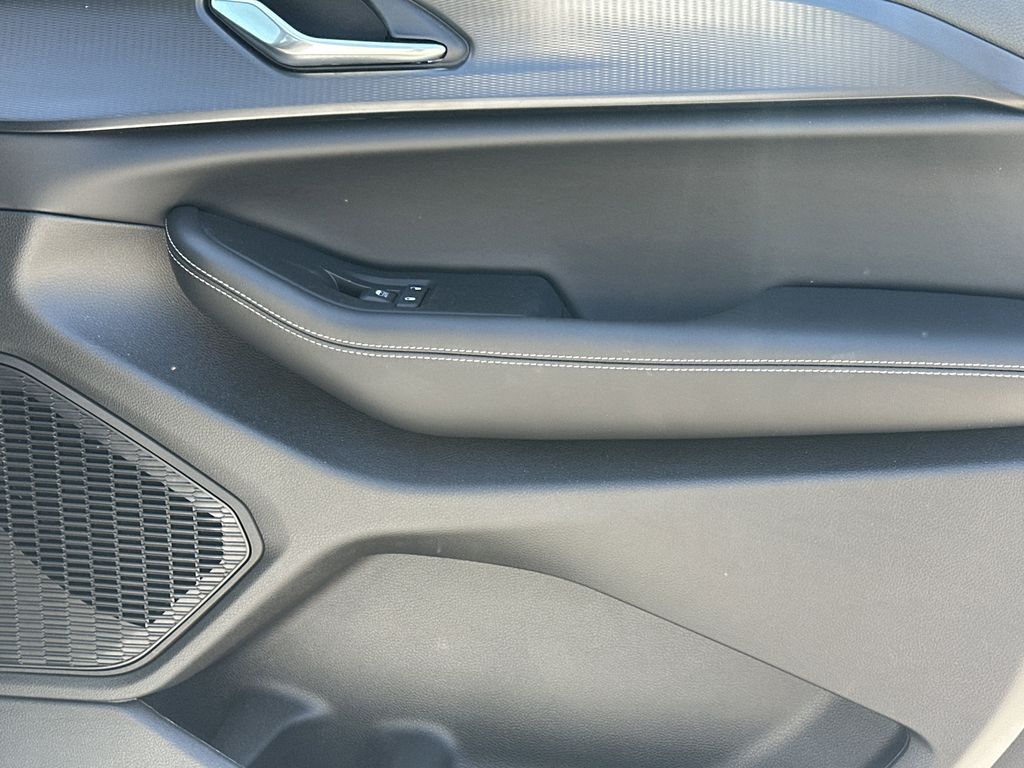2025 Jeep Grand Cherokee Altitude - Photo 15