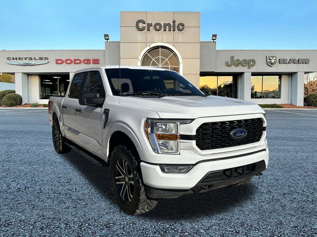2021 Ford F-150 XL's photo