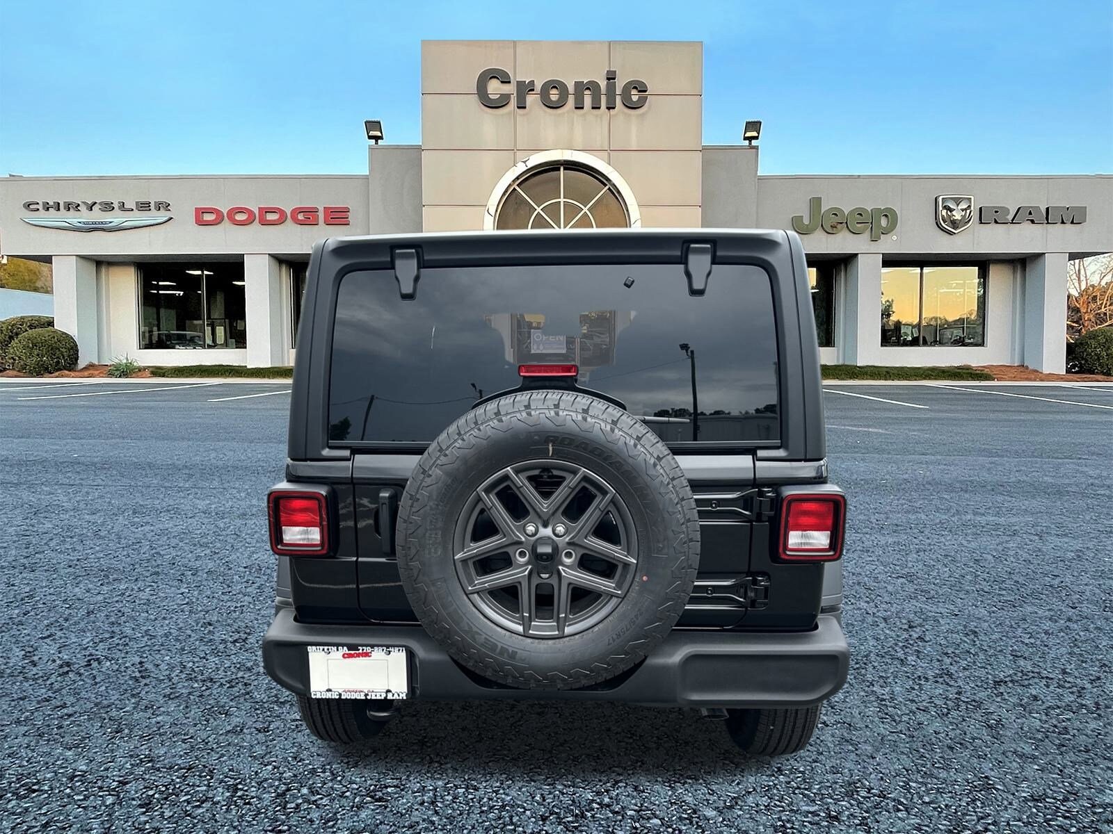 2025 Jeep Wrangler Sport S photo 4