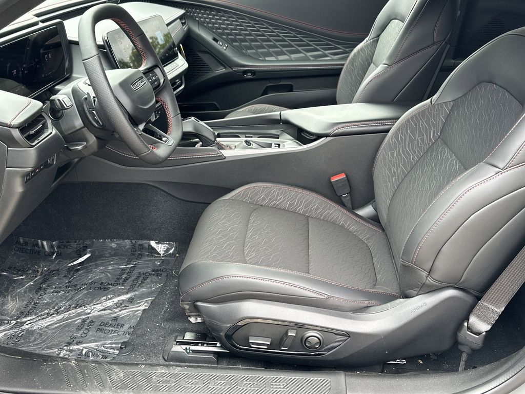 2025 Dodge Charger Daytona R/T - Photo 9