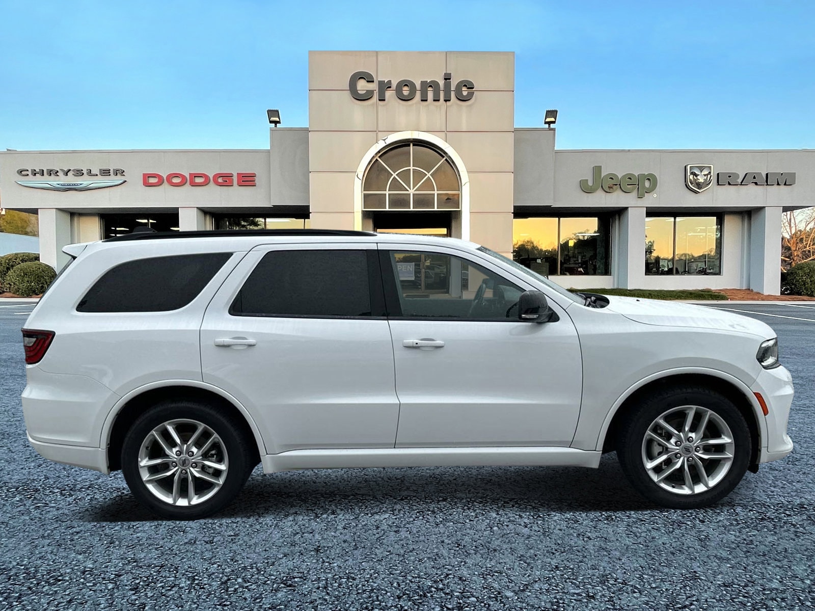 Used 2023 Dodge Durango GT with VIN 1C4RDHDG3PC571900 for sale in Griffin, GA