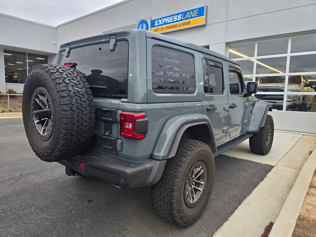 2024 Jeep Wrangler Rubicon X photo 2