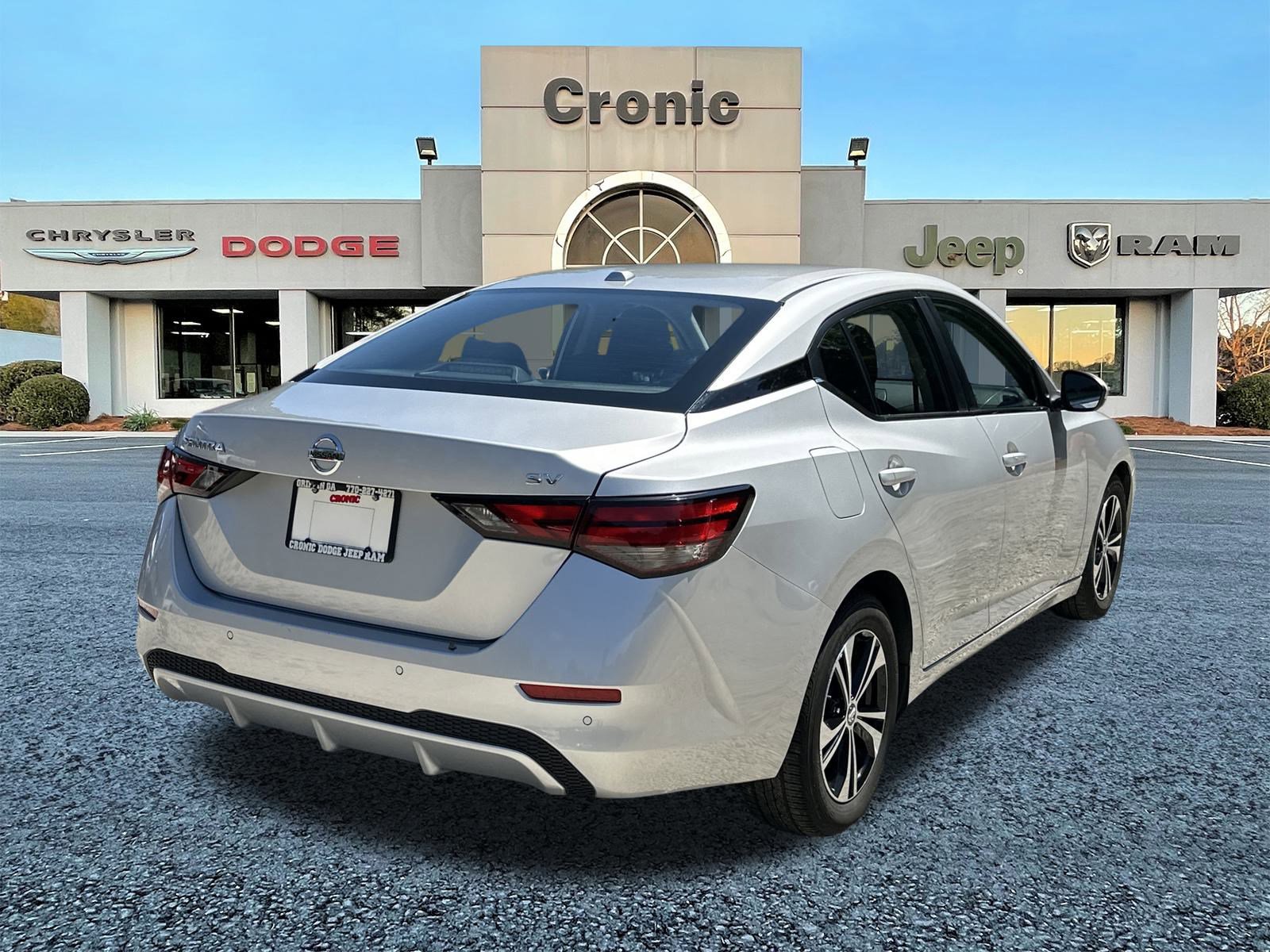 2023 Nissan Sentra SV photo 3