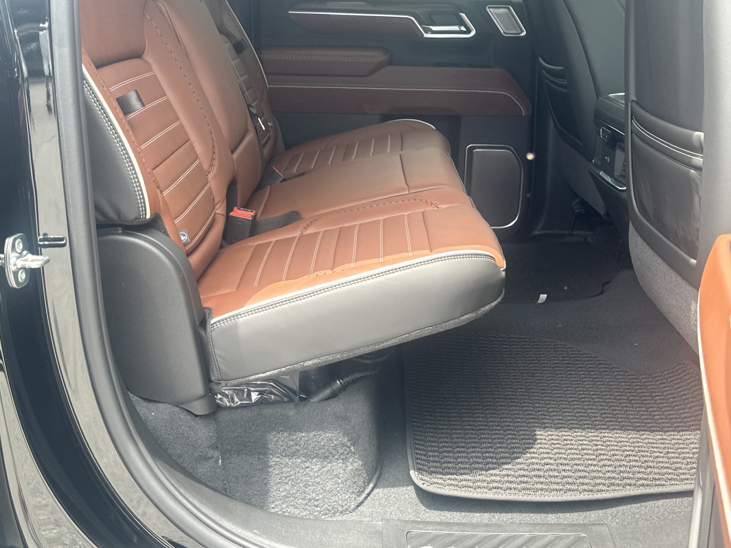 2026 GMC Sierra 2500HD Denali Ultimate - Photo 15