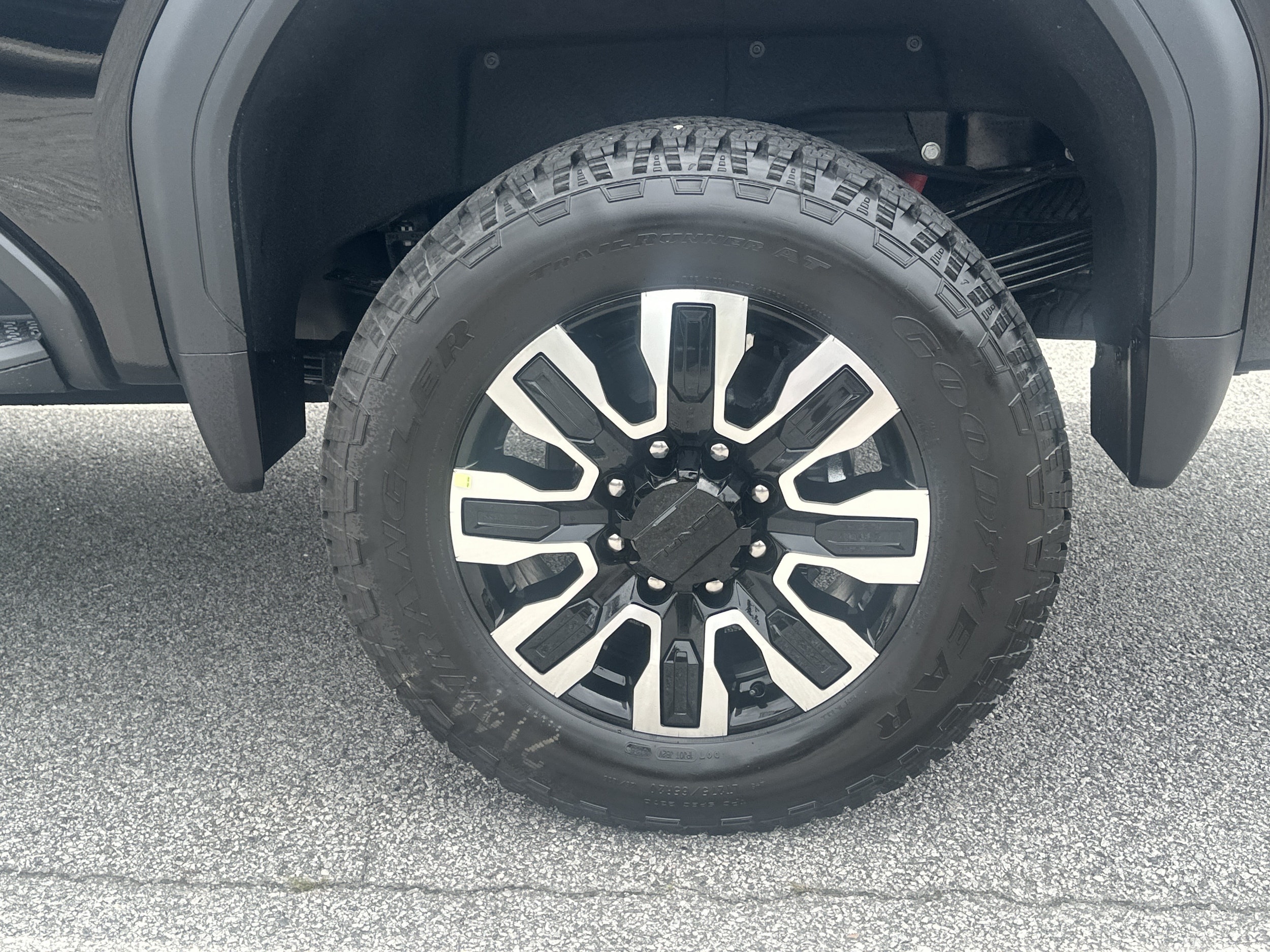 2026 GMC Sierra 2500HD Denali Ultimate - Photo 19