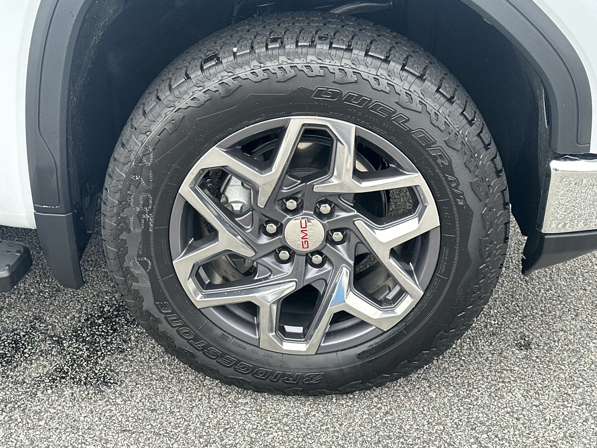2026 GMC Sierra 1500 SLT - Photo 12
