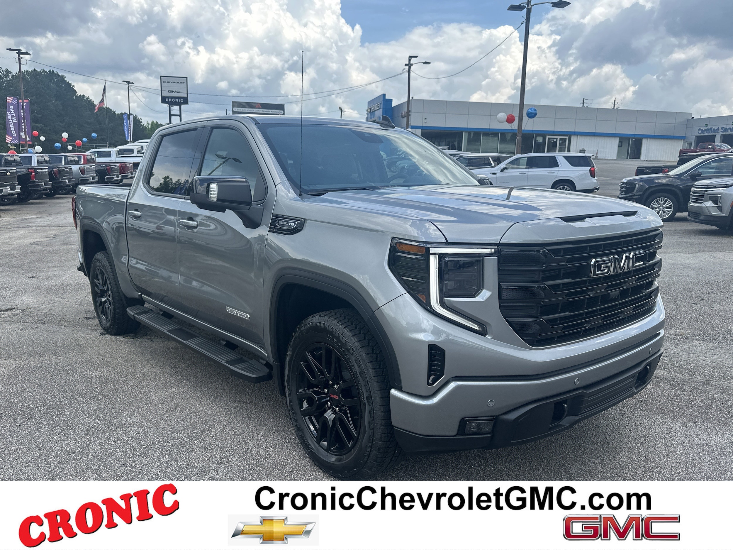 2026 GMC Sierra 4WD Crew Cab Short Box Elevation's photo