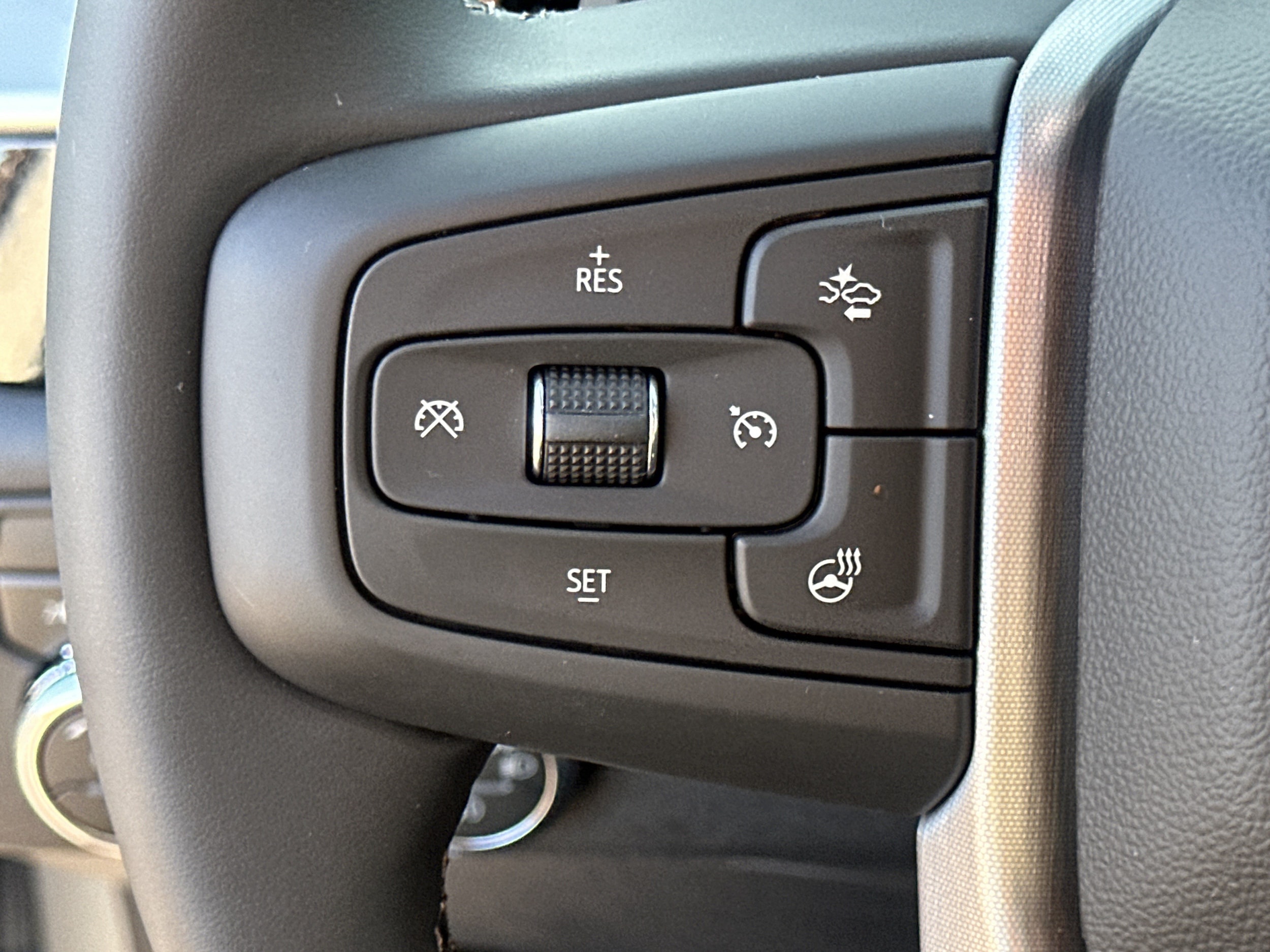 2026 GMC Sierra 1500 SLT - Photo 24