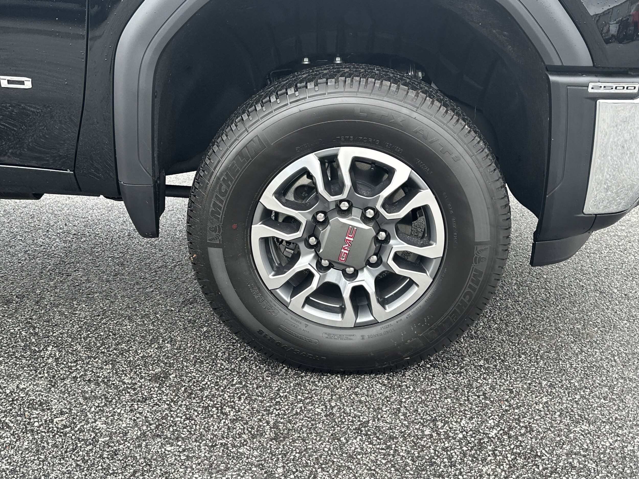2025 GMC Sierra 2500HD SLT - Photo 12