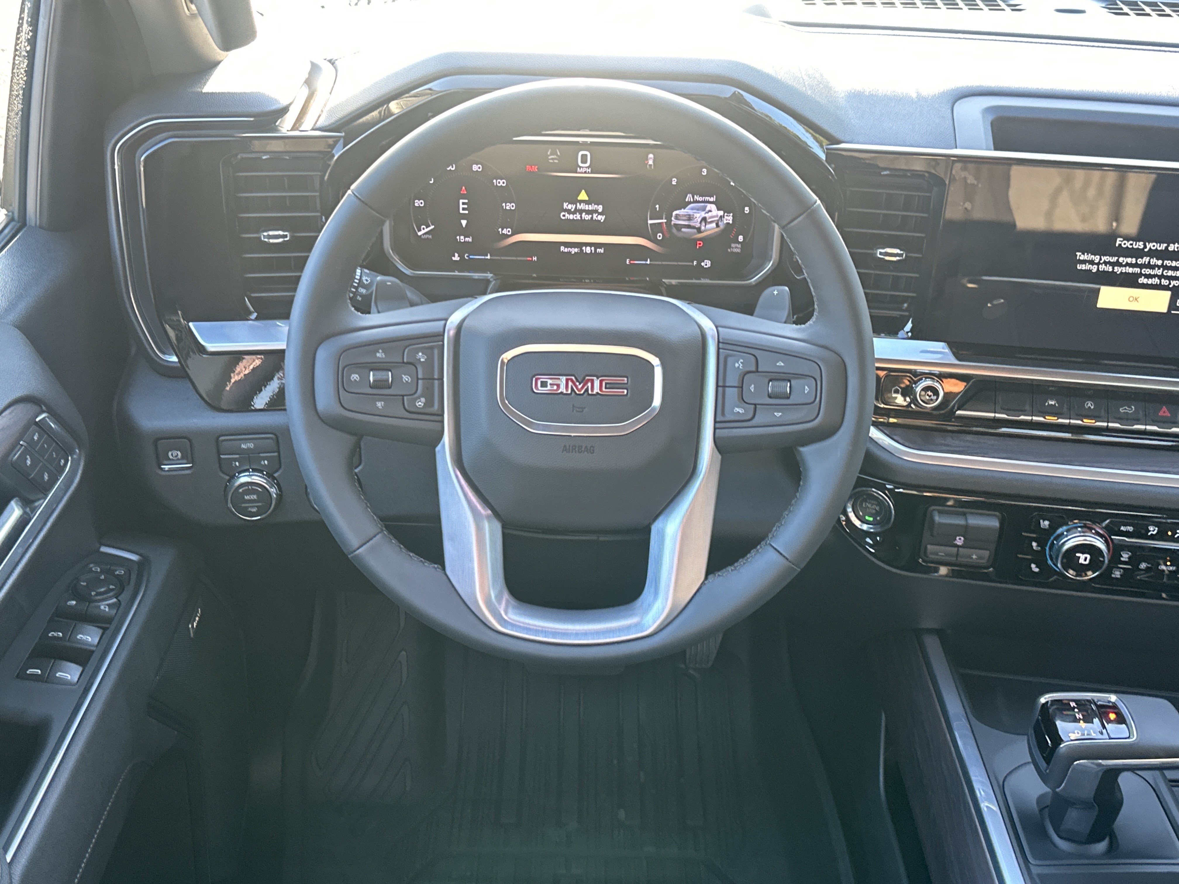 2026 GMC Sierra 1500 SLT - Photo 23