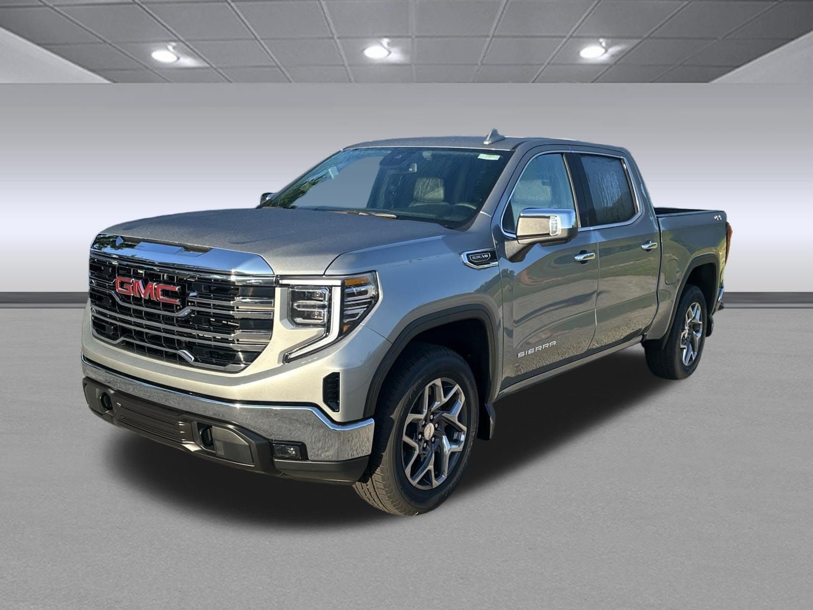 2026 GMC Sierra 1500 SLT - Photo 7