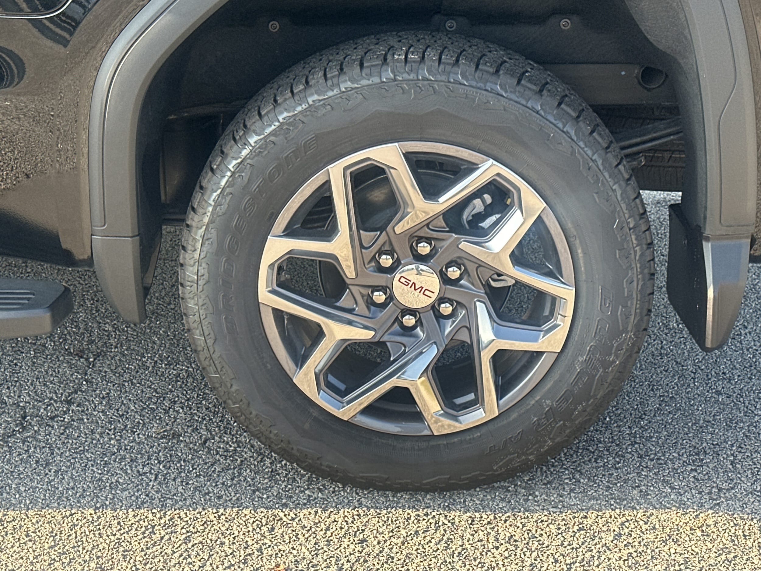 2026 GMC Sierra 1500 SLT - Photo 19