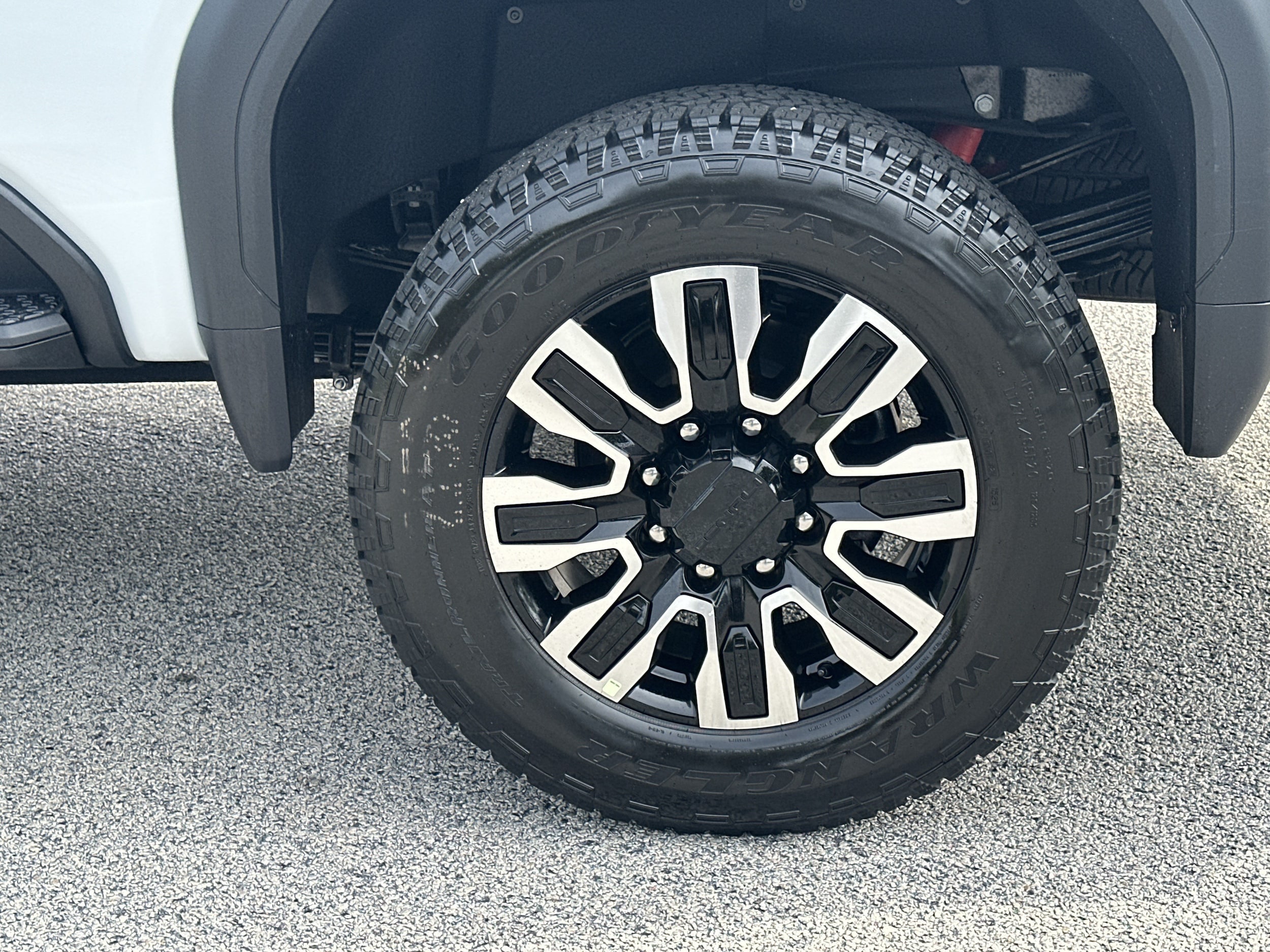 2026 GMC Sierra 2500HD Denali Ultimate - Photo 18