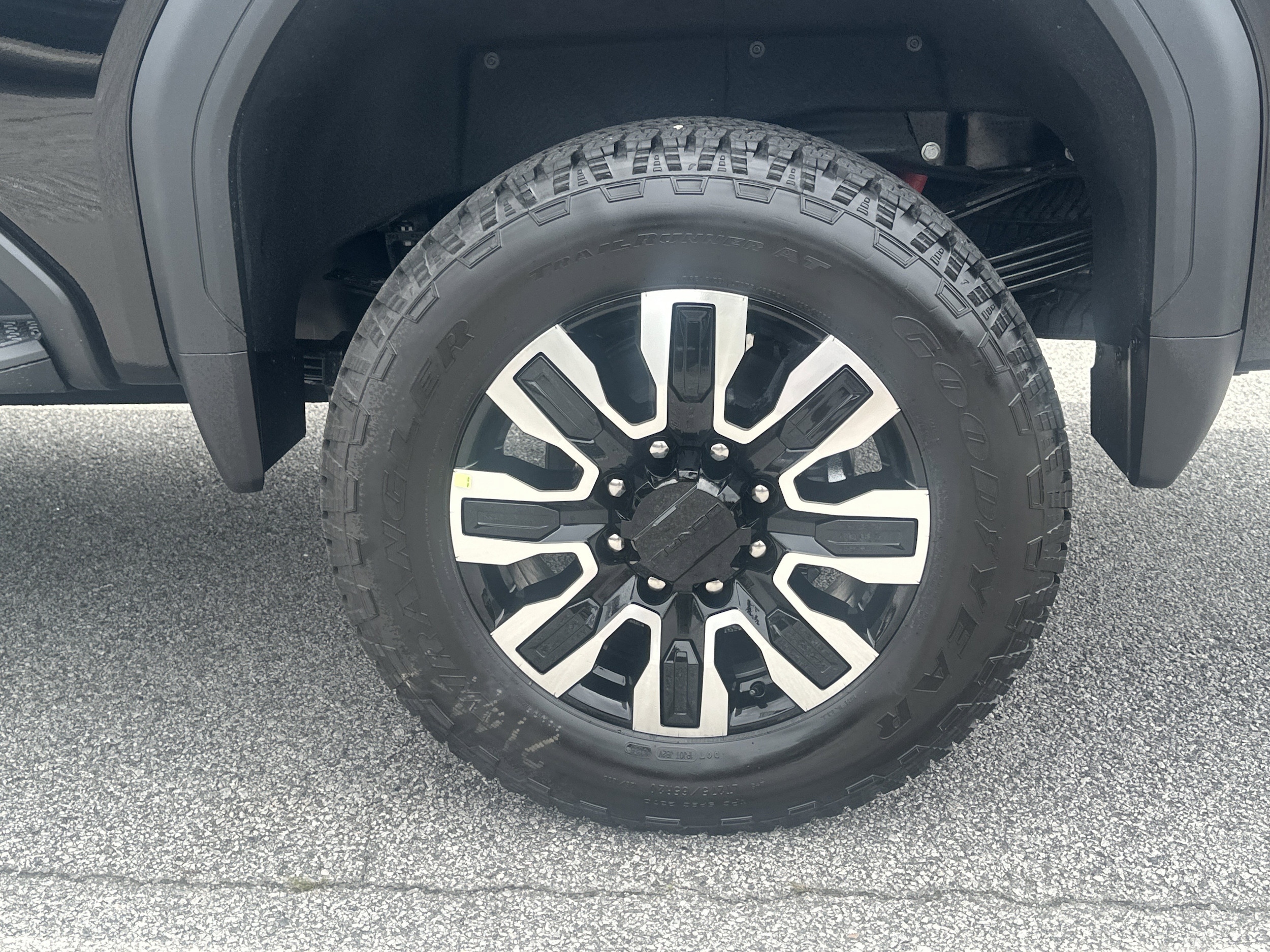 2026 GMC Sierra 2500HD Denali Ultimate - Photo 19