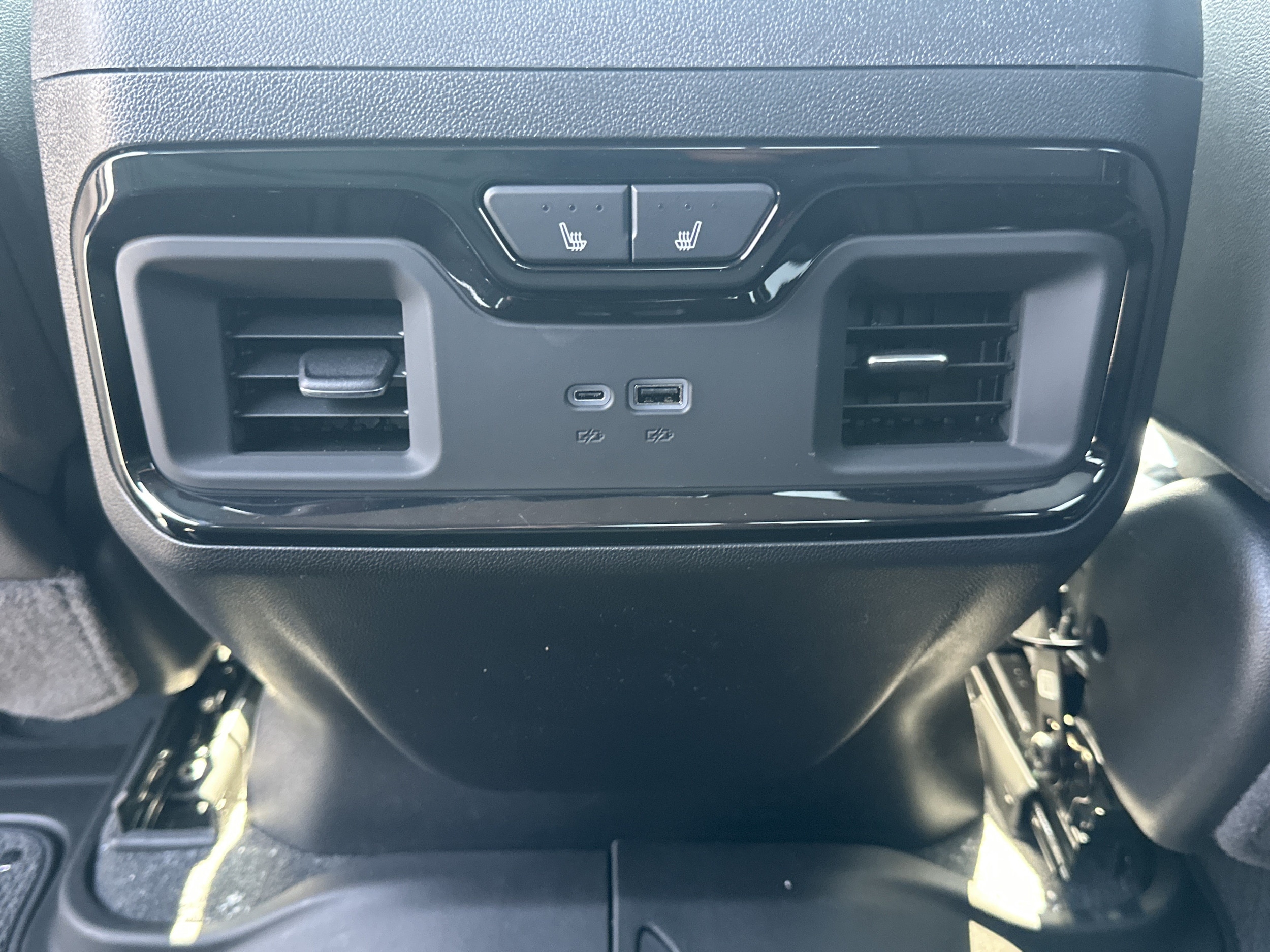 2026 GMC Sierra 2500HD AT4 - Photo 24