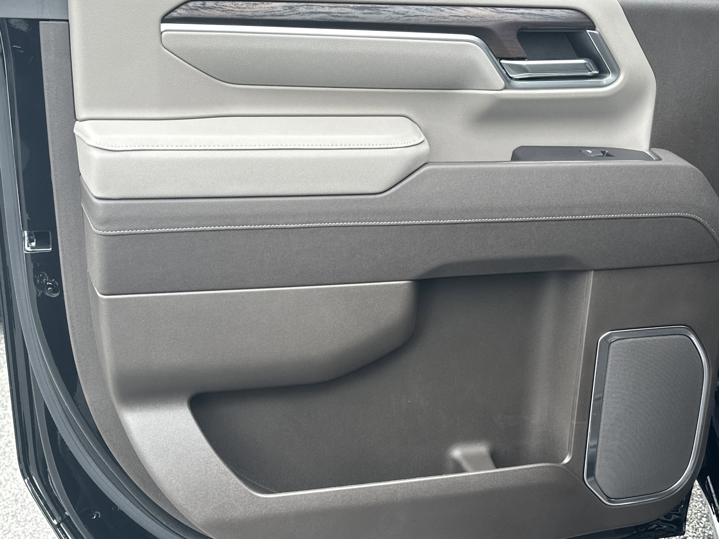 2025 GMC Sierra 2500HD SLT - Photo 21