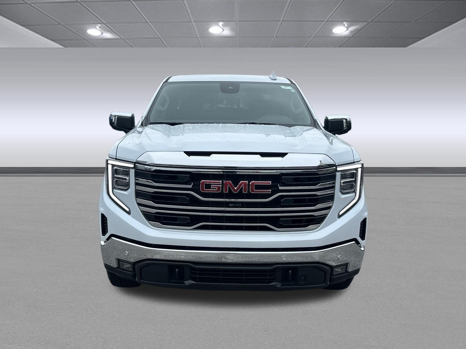 2026 GMC Sierra 1500 SLT - Photo 8
