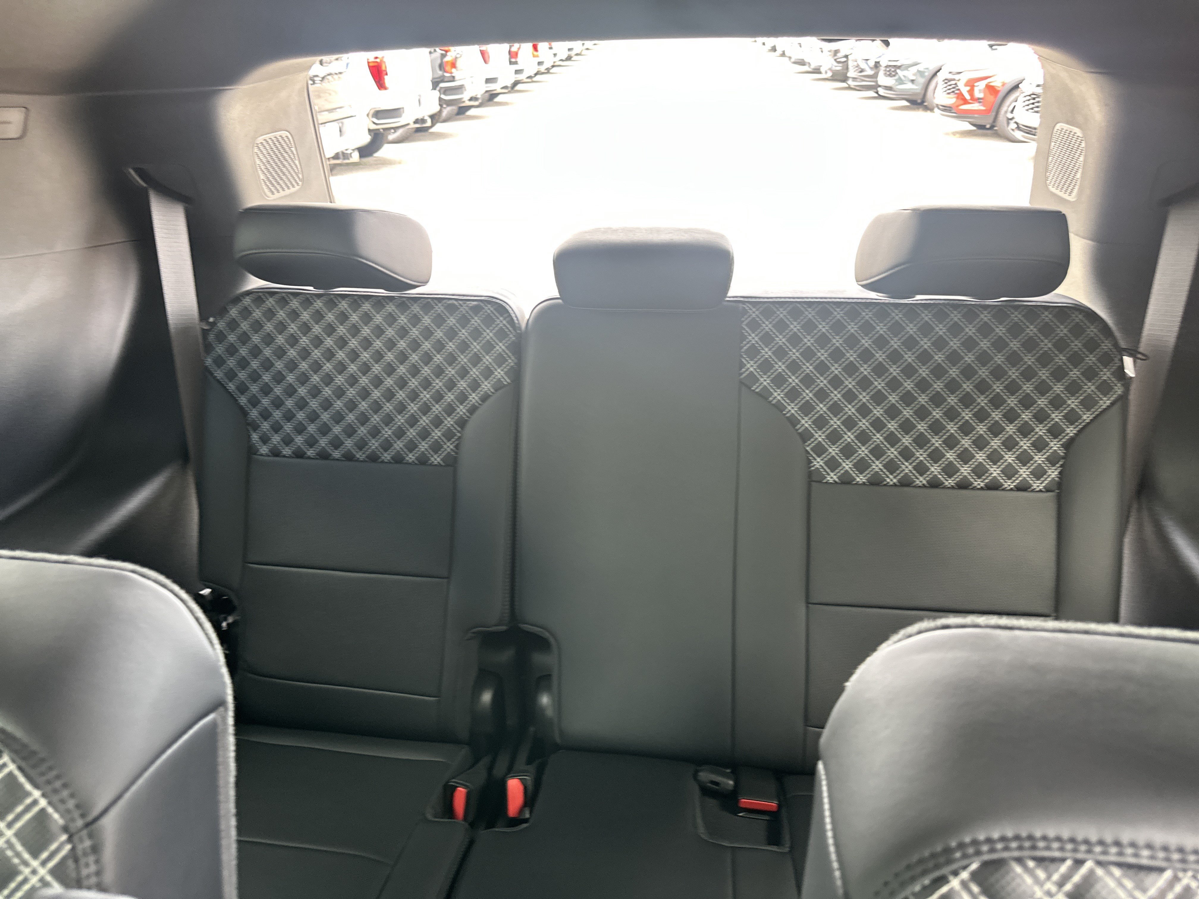 2026 GMC Acadia Denali - Photo 25