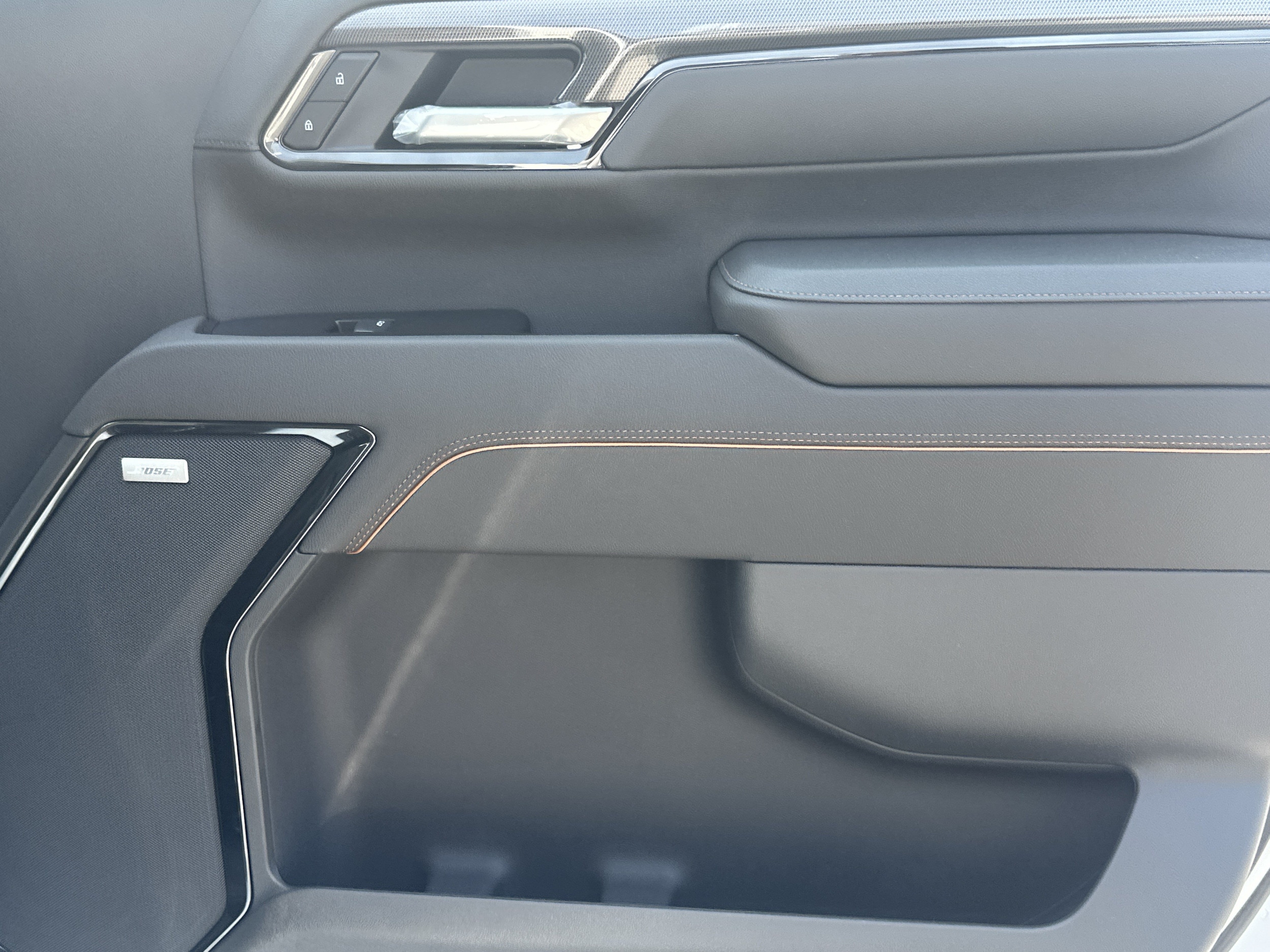2026 GMC Sierra 2500HD AT4 - Photo 14