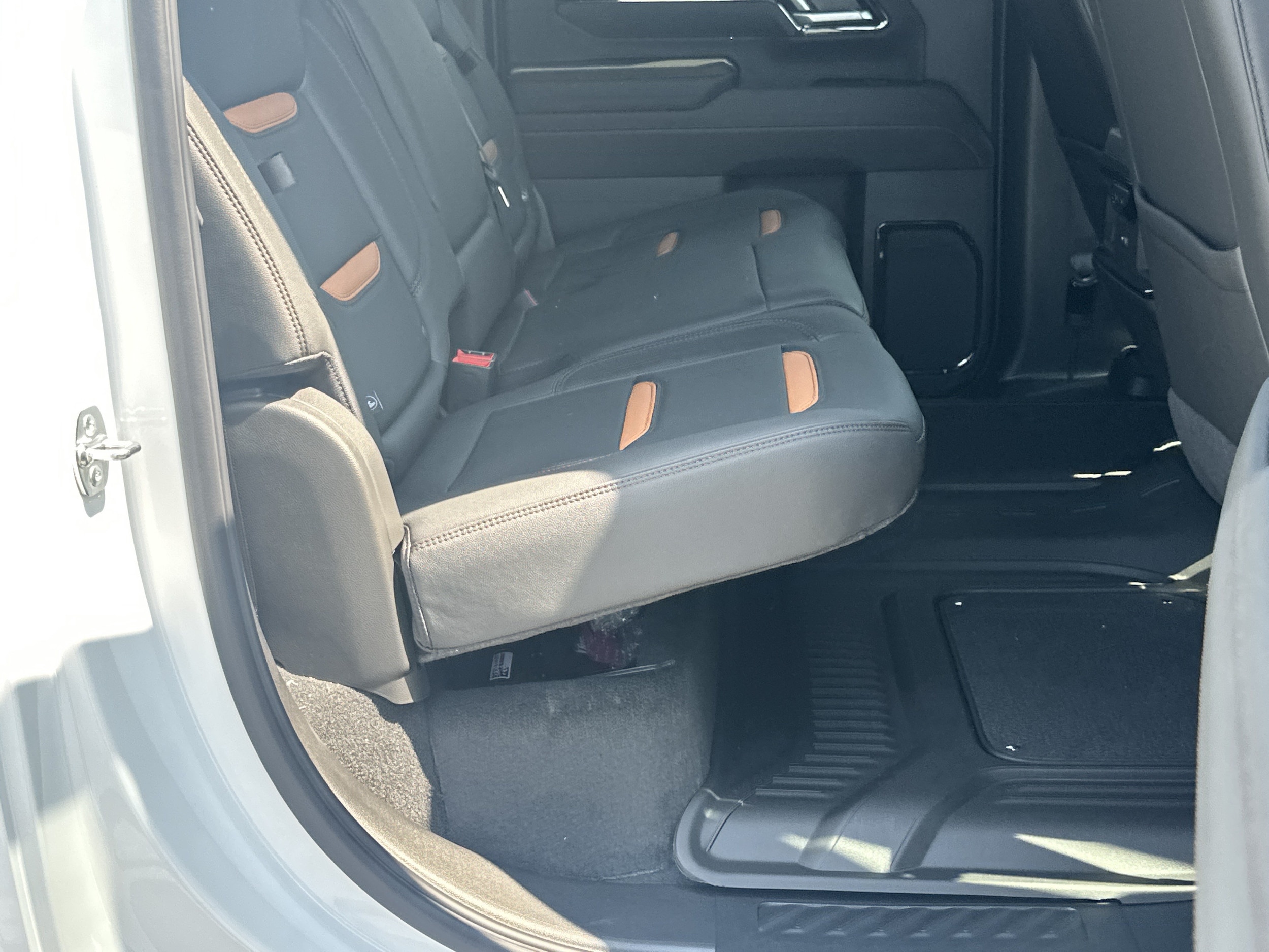 2026 GMC Sierra 2500HD AT4 - Photo 15