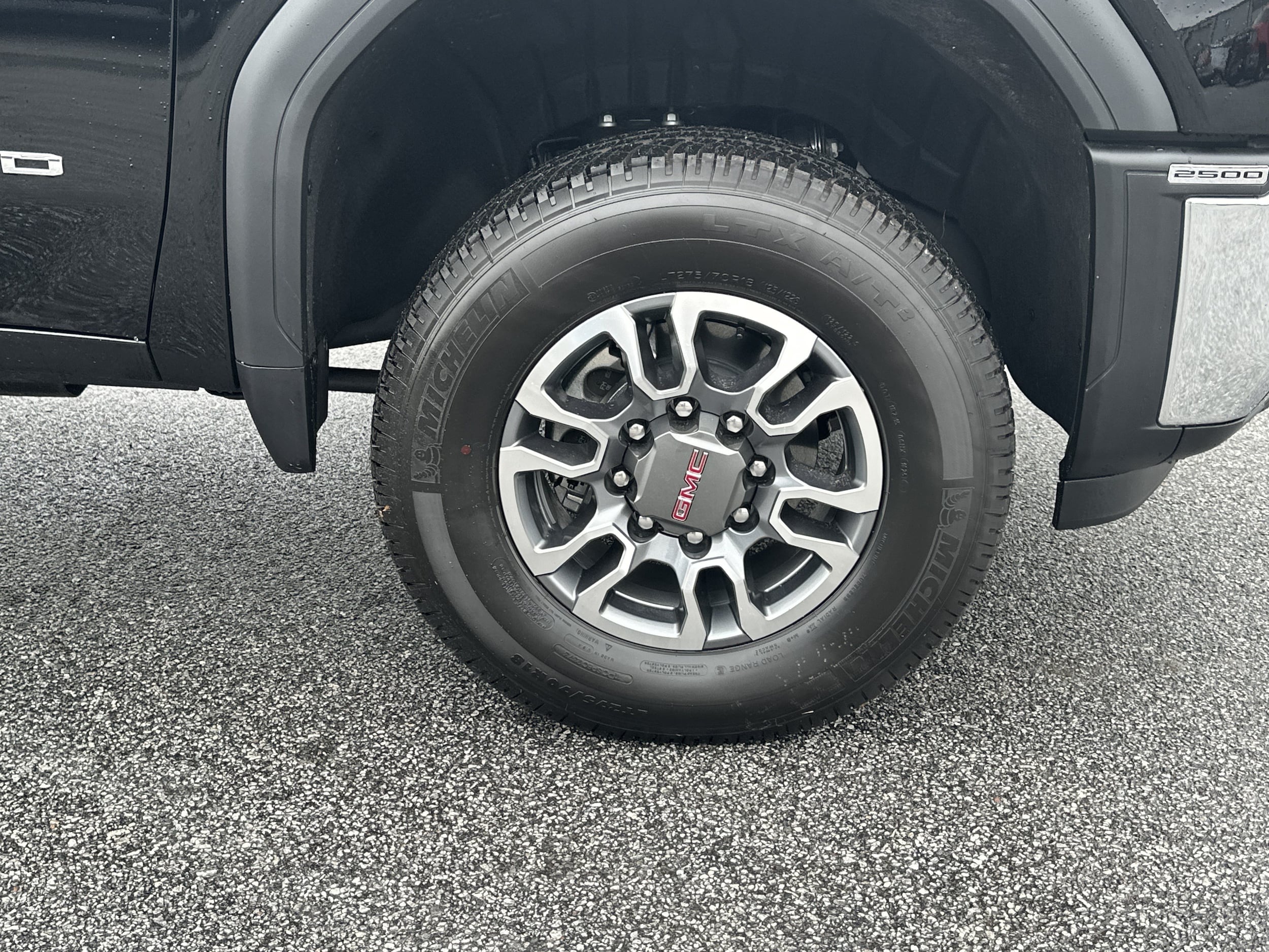 2025 GMC Sierra 2500HD SLT - Photo 12