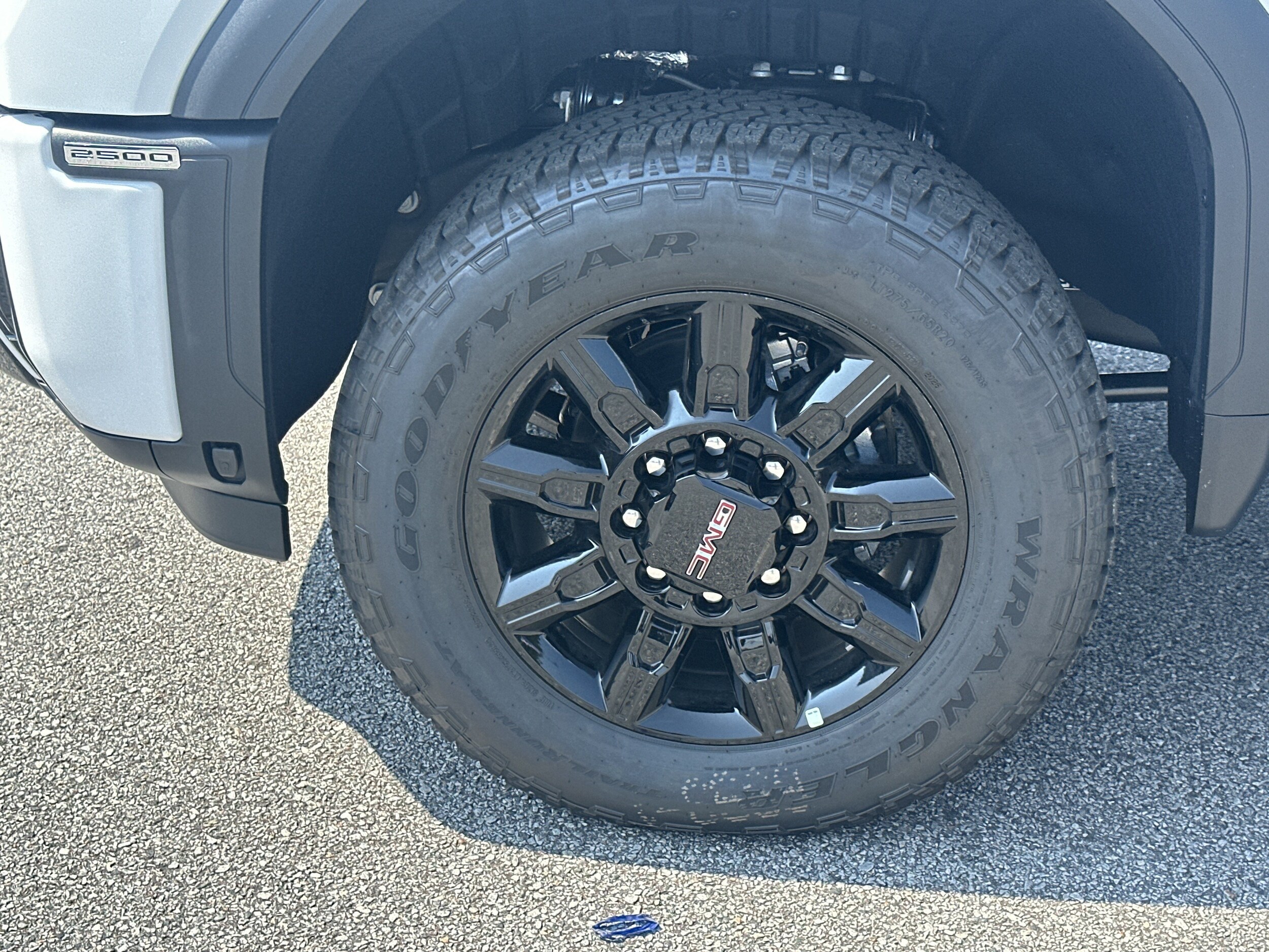 2026 GMC Sierra 2500HD AT4 - Photo 11