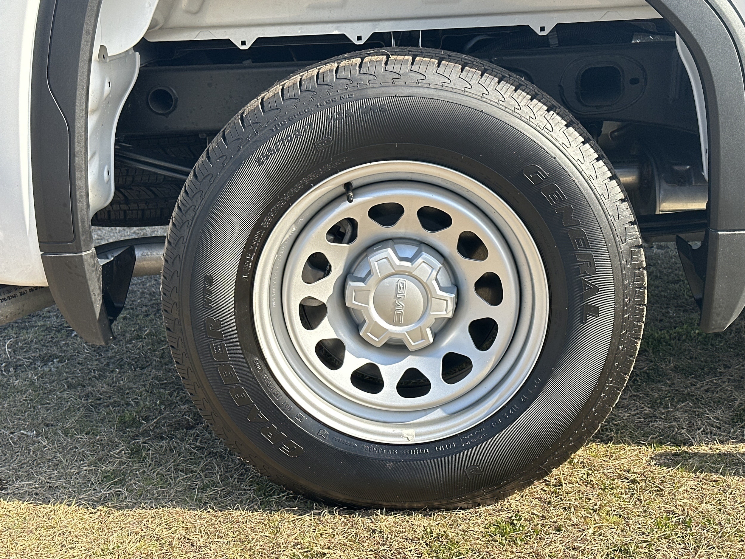 2026 GMC Sierra 1500 Pro - Photo 16