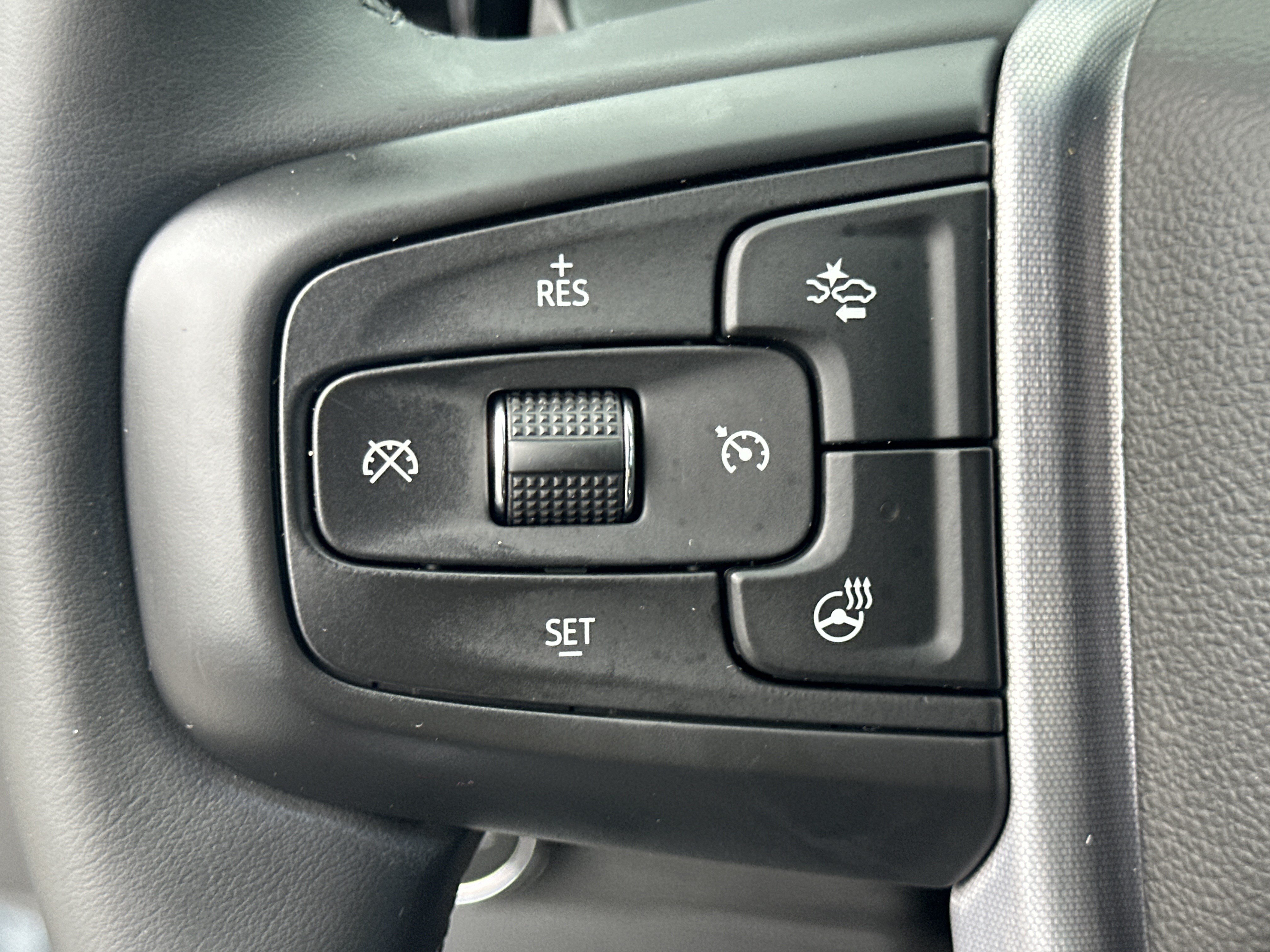 2026 GMC Sierra 1500 SLT - Photo 25