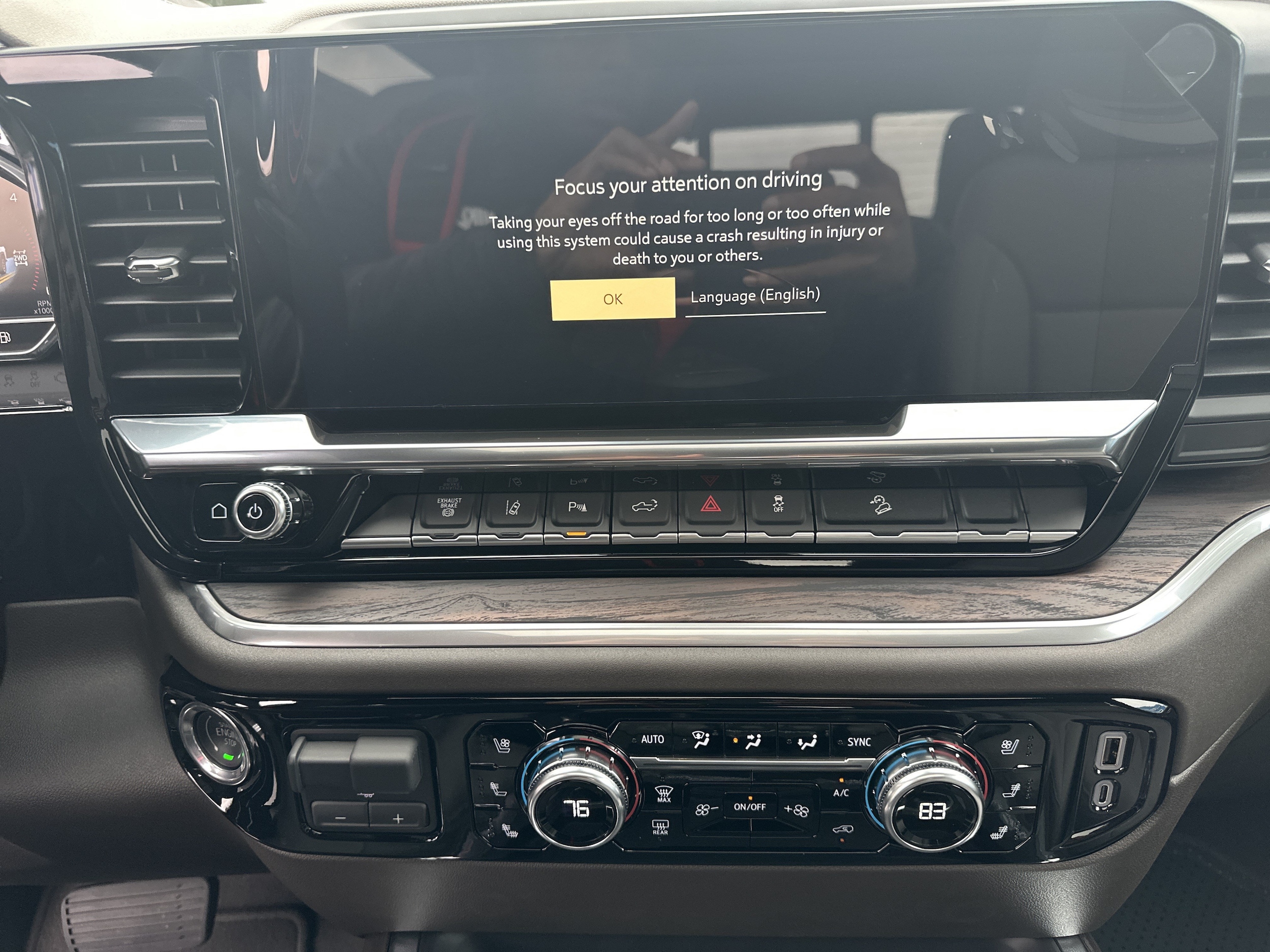 2025 GMC Sierra 2500HD SLT - Photo 29