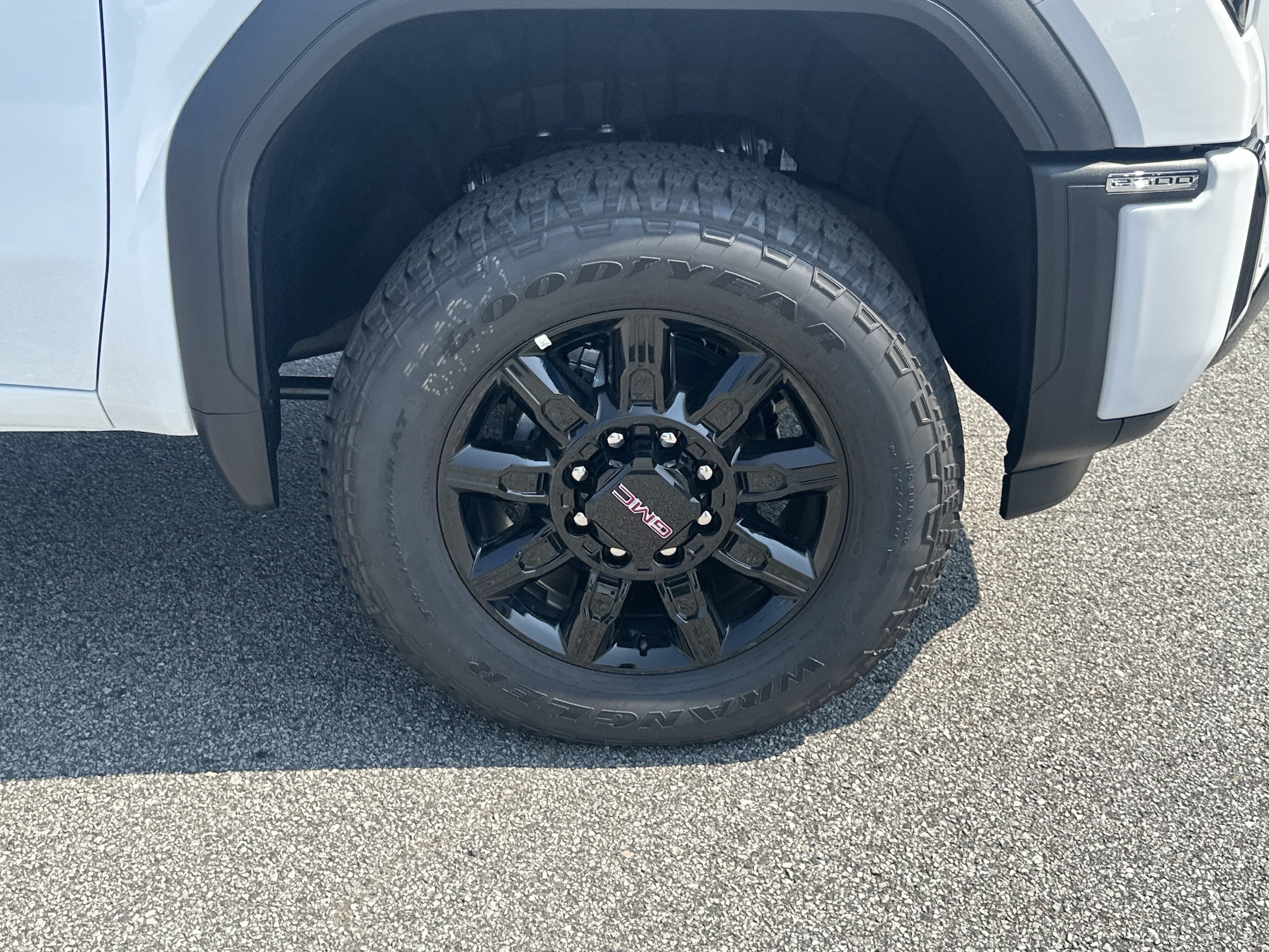 2026 GMC Sierra 2500HD AT4 - Photo 12