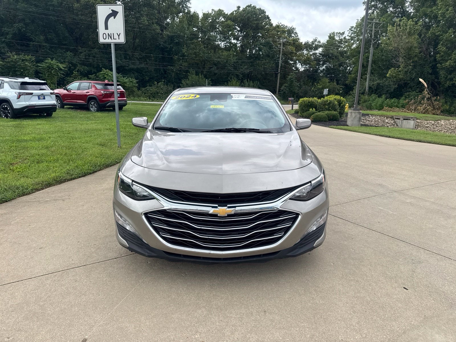 Used 2024 Chevrolet Malibu 1LT with VIN 1G1ZD5ST6RF141402 for sale in West Harrison, IN