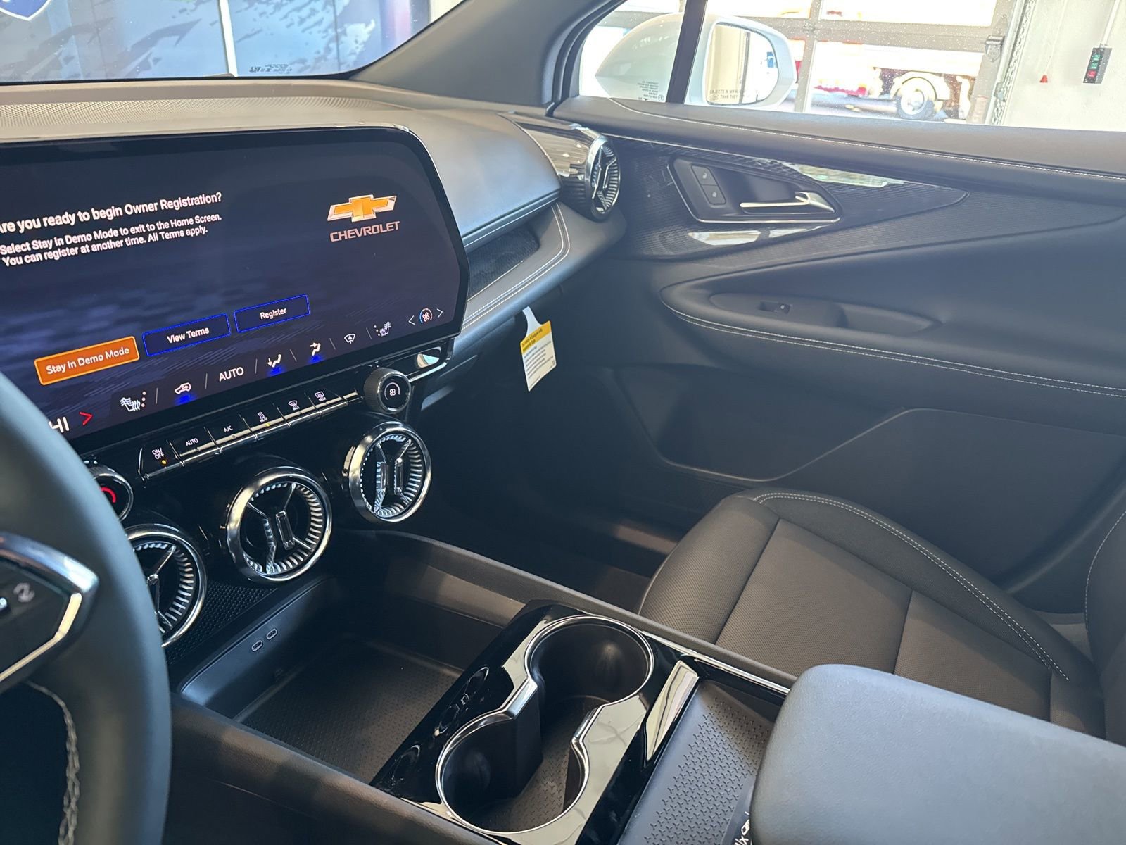 2026 Chevrolet Blazer EV LT - Photo 24
