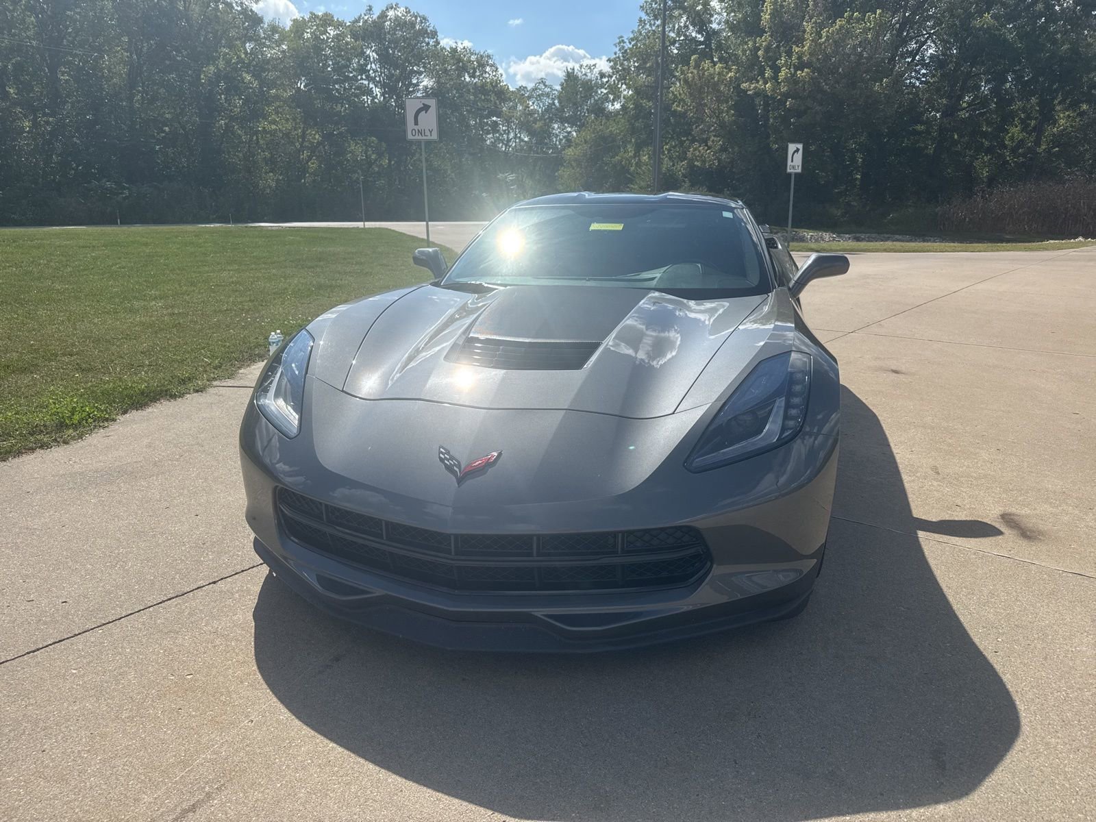 2015 Chevrolet Corvette Stingray Z51 1LT photo 2