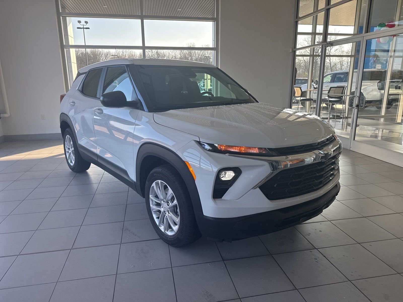 2026 Chevrolet Trailblazer LS photo 3