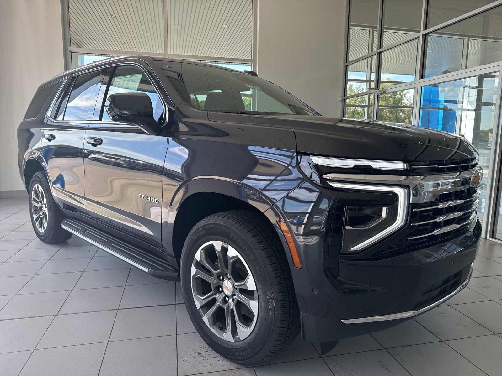 2026 Chevrolet Tahoe LT photo 2