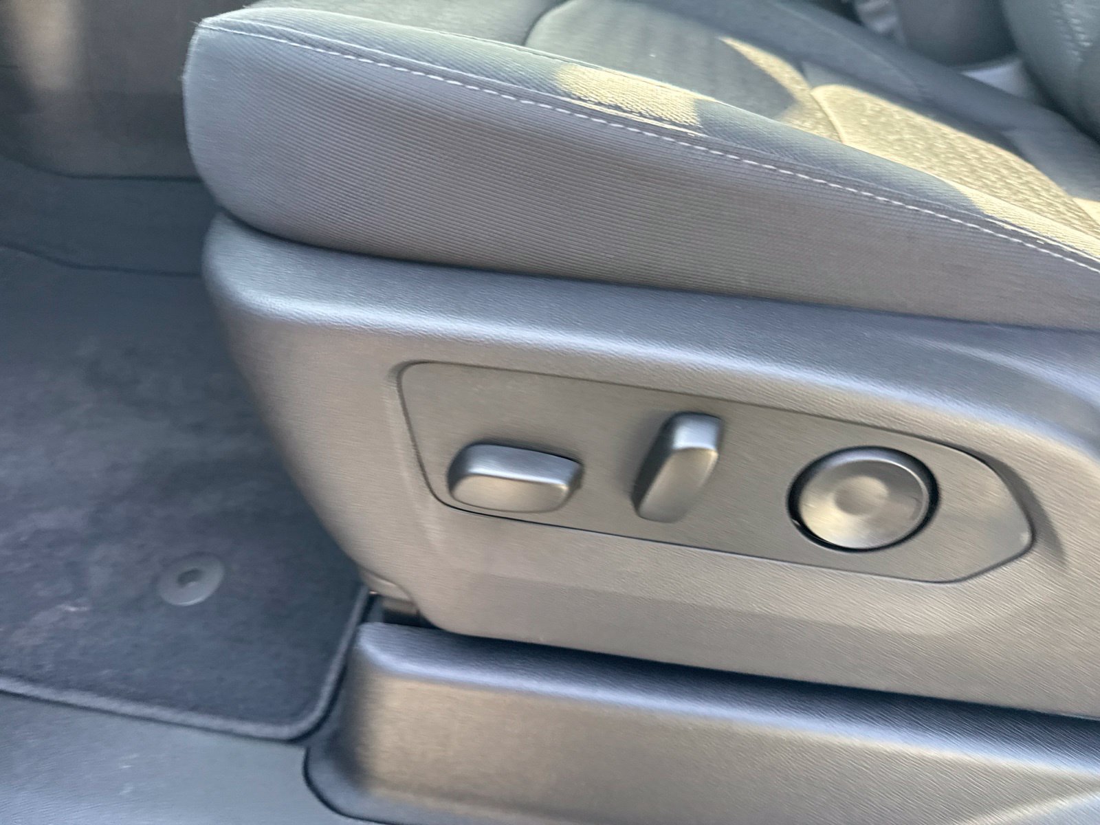 2026 Chevrolet Suburban LS - Photo 20