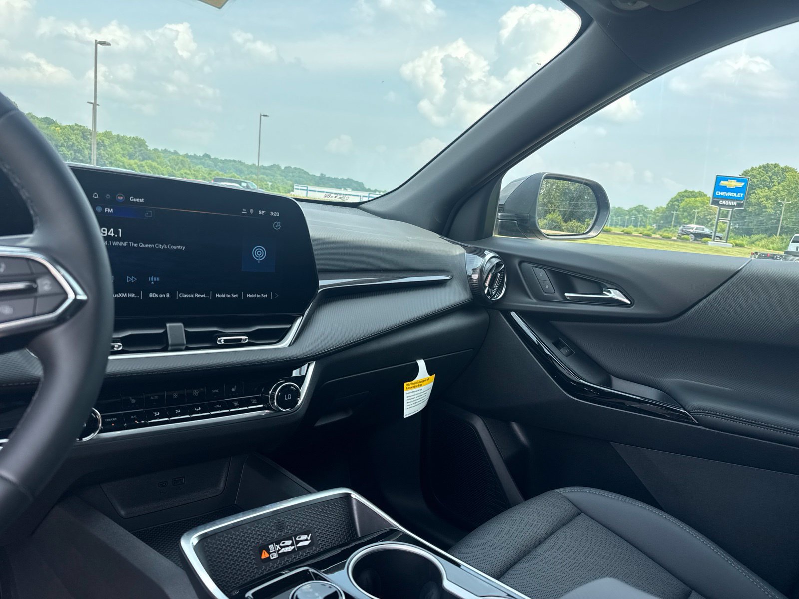 2027 Chevrolet Equinox LT - Photo 24