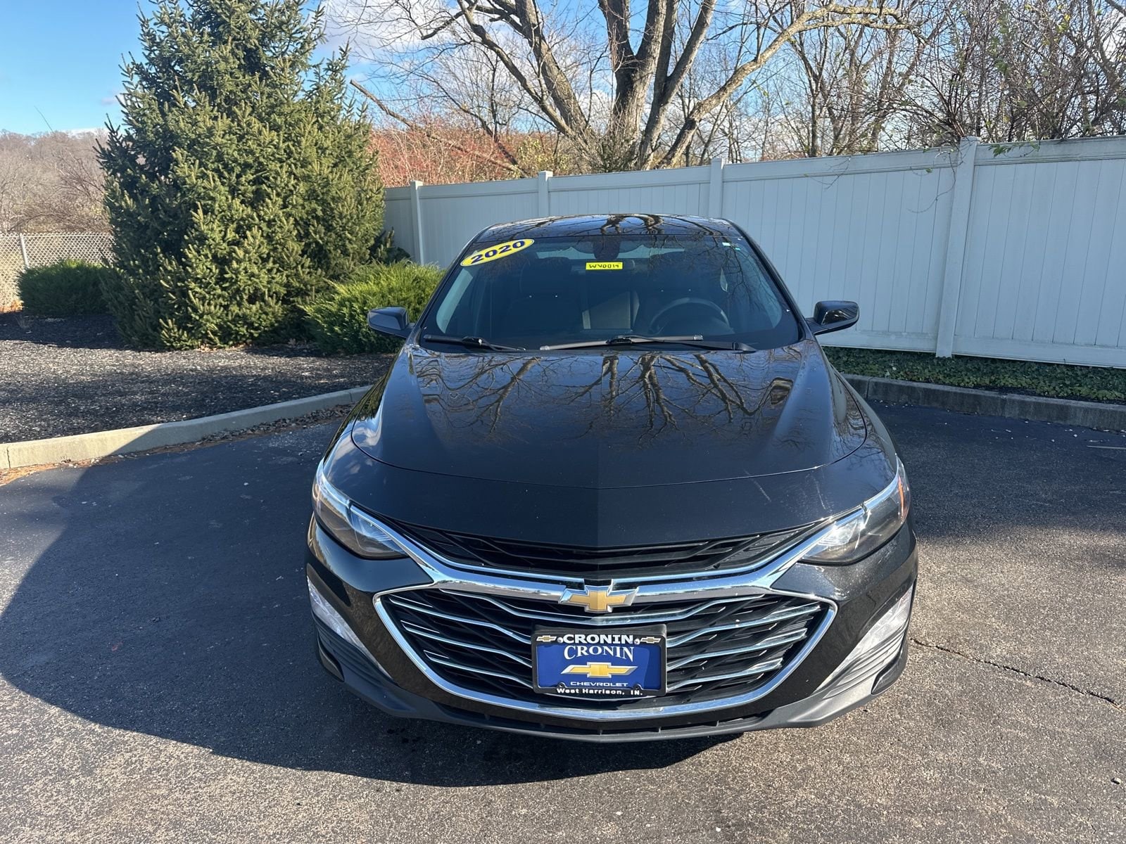 Used 2020 Chevrolet Malibu 1LT with VIN 1G1ZD5ST0LF012174 for sale in West Harrison, IN