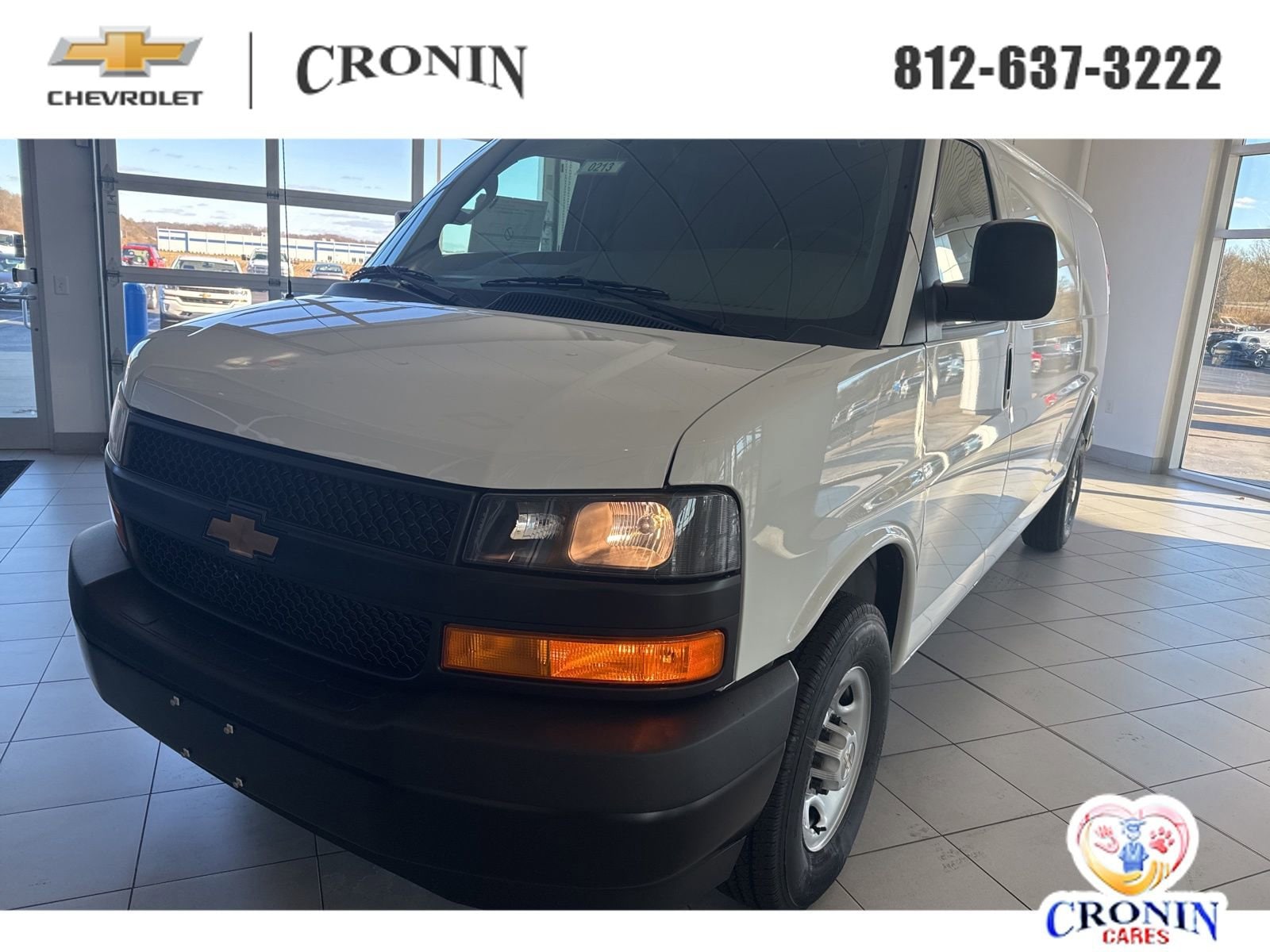 2025 Chevrolet Express Cargo Work Van's photo