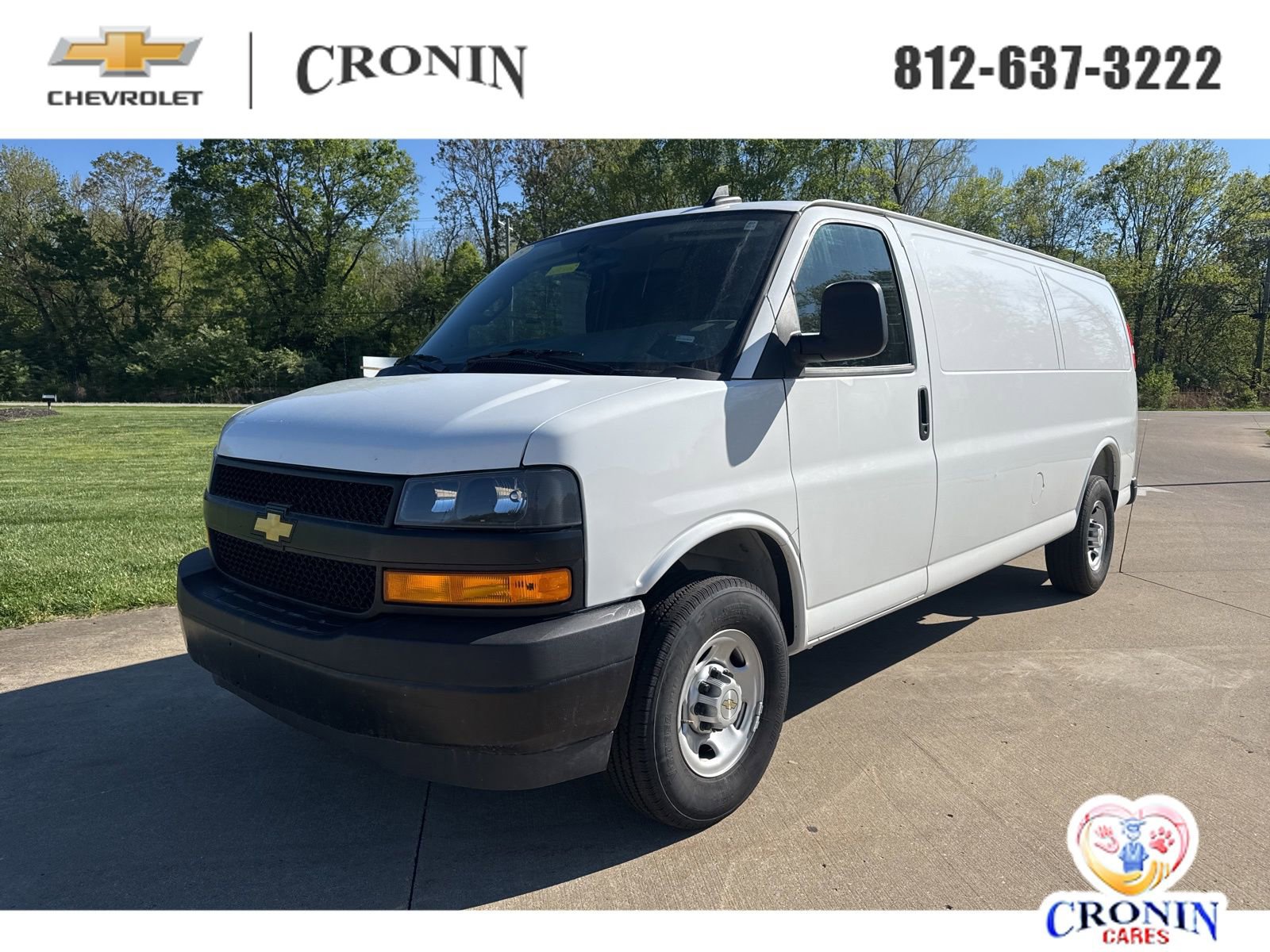 2025 Chevrolet Express 2500 Extended Work Van HD's photo