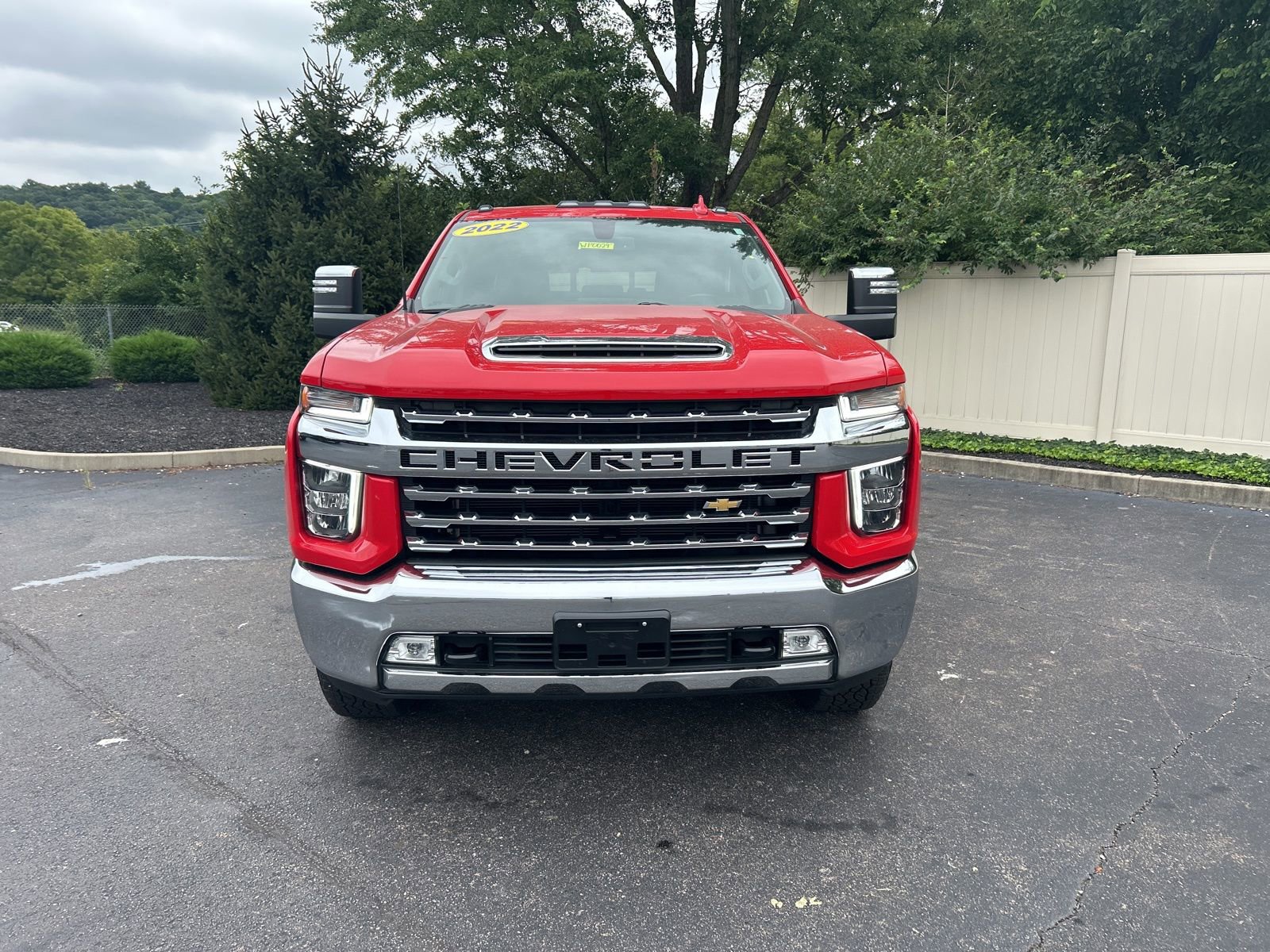 2022 Chevrolet Silverado 2500HD LTZ photo 2