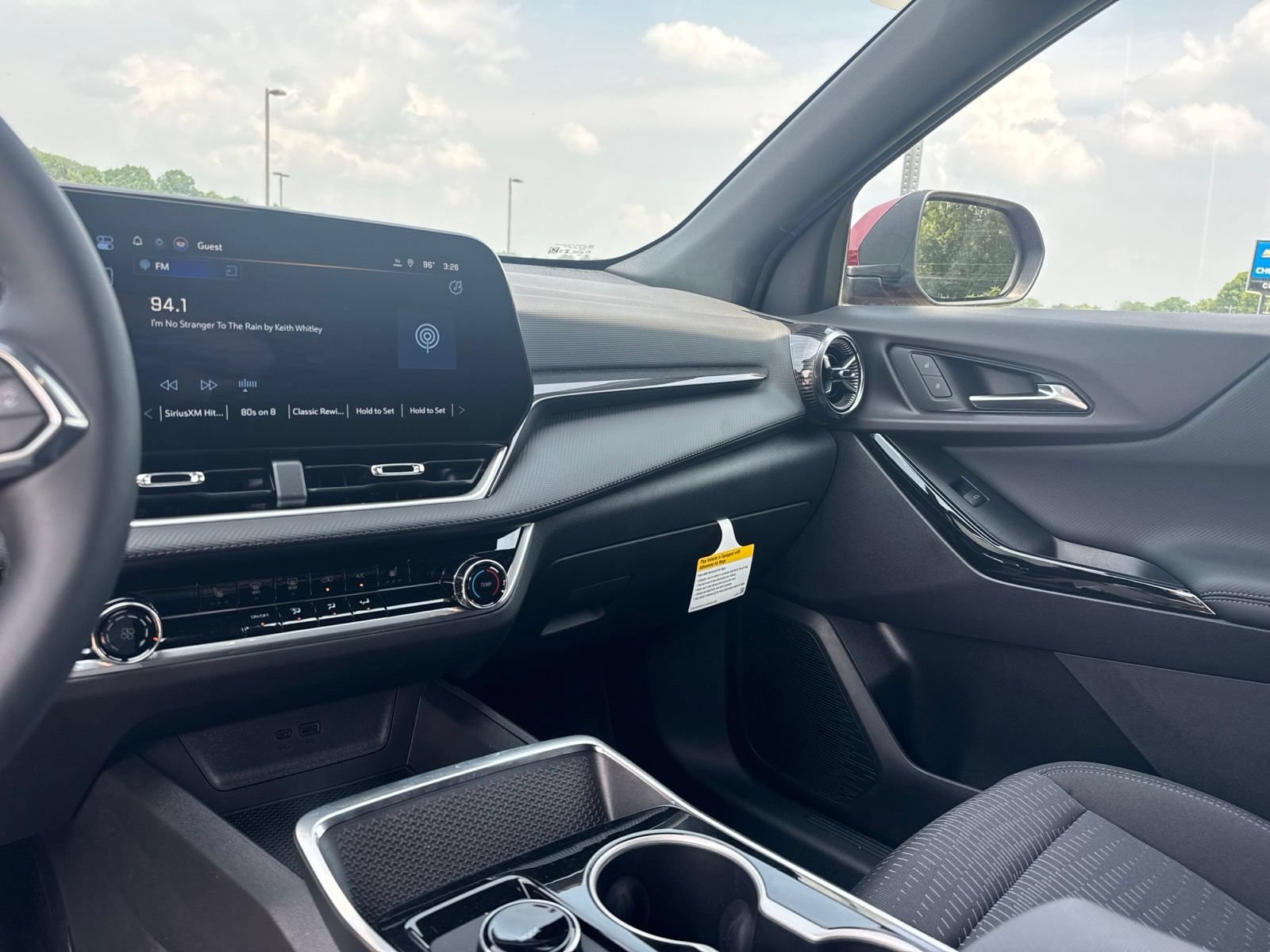 2027 Chevrolet Equinox LT - Photo 22