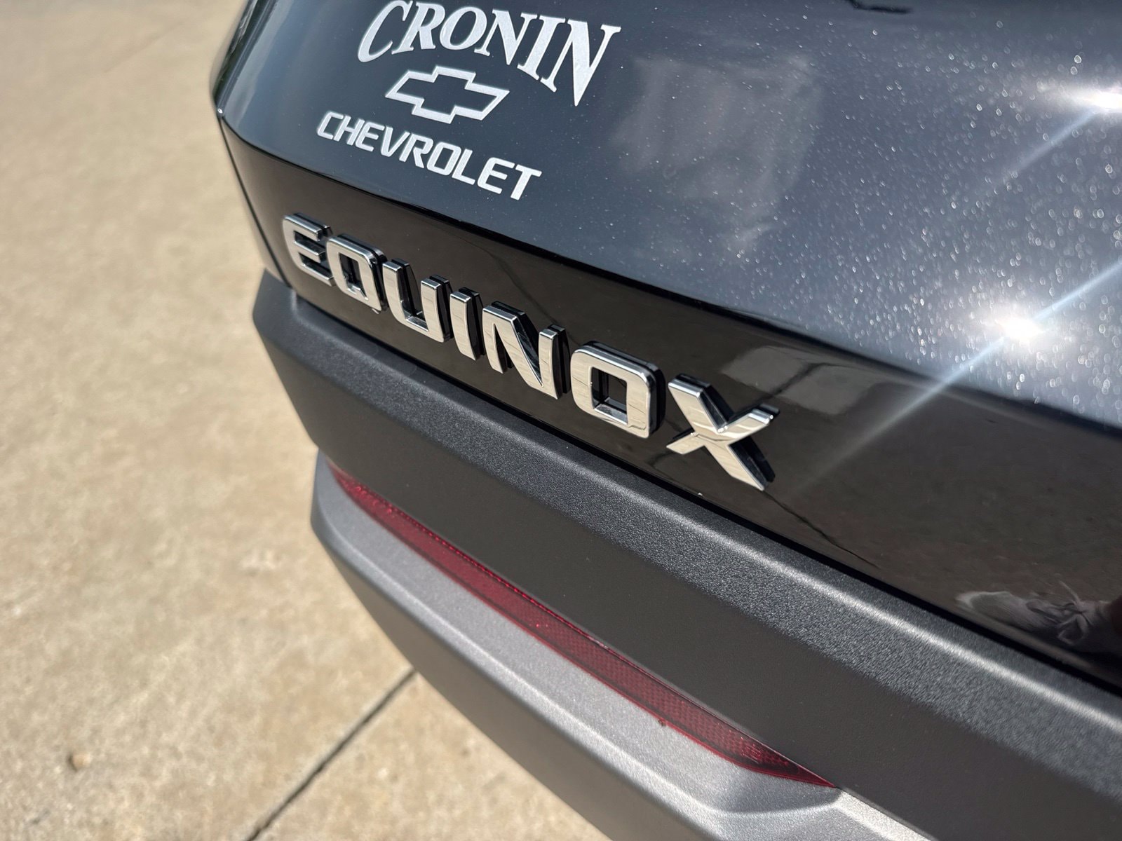 2027 Chevrolet Equinox LT - Photo 7