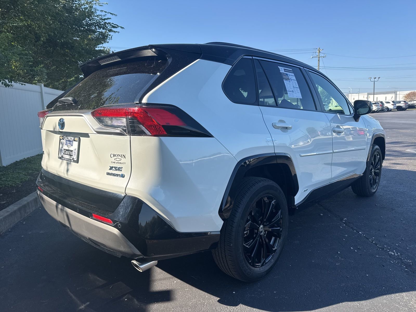 2022 Toyota RAV4 Hybrid XSE photo 4