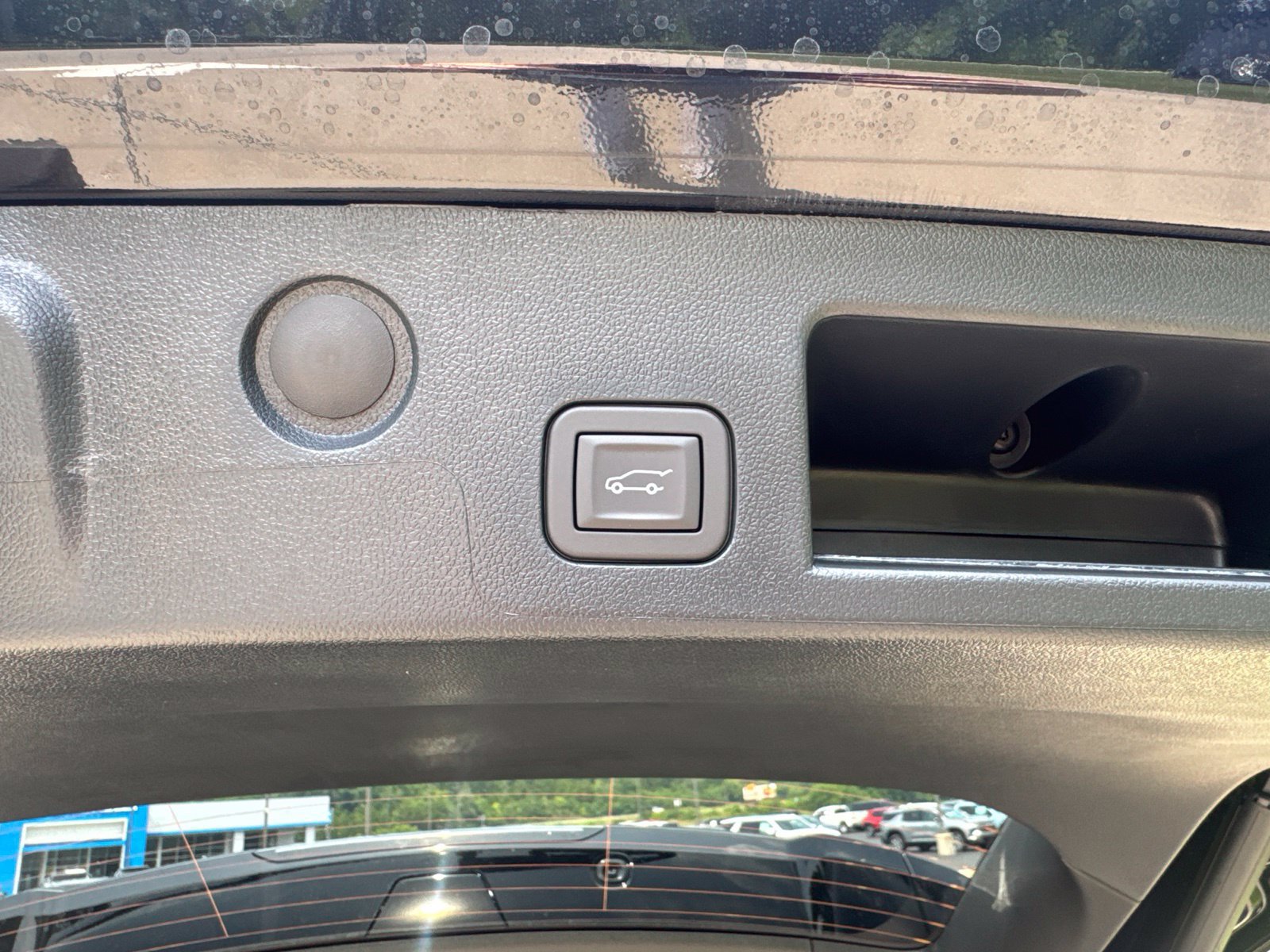 2027 Chevrolet Equinox LT - Photo 12