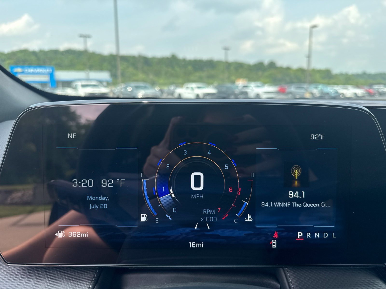 2027 Chevrolet Equinox LT - Photo 23
